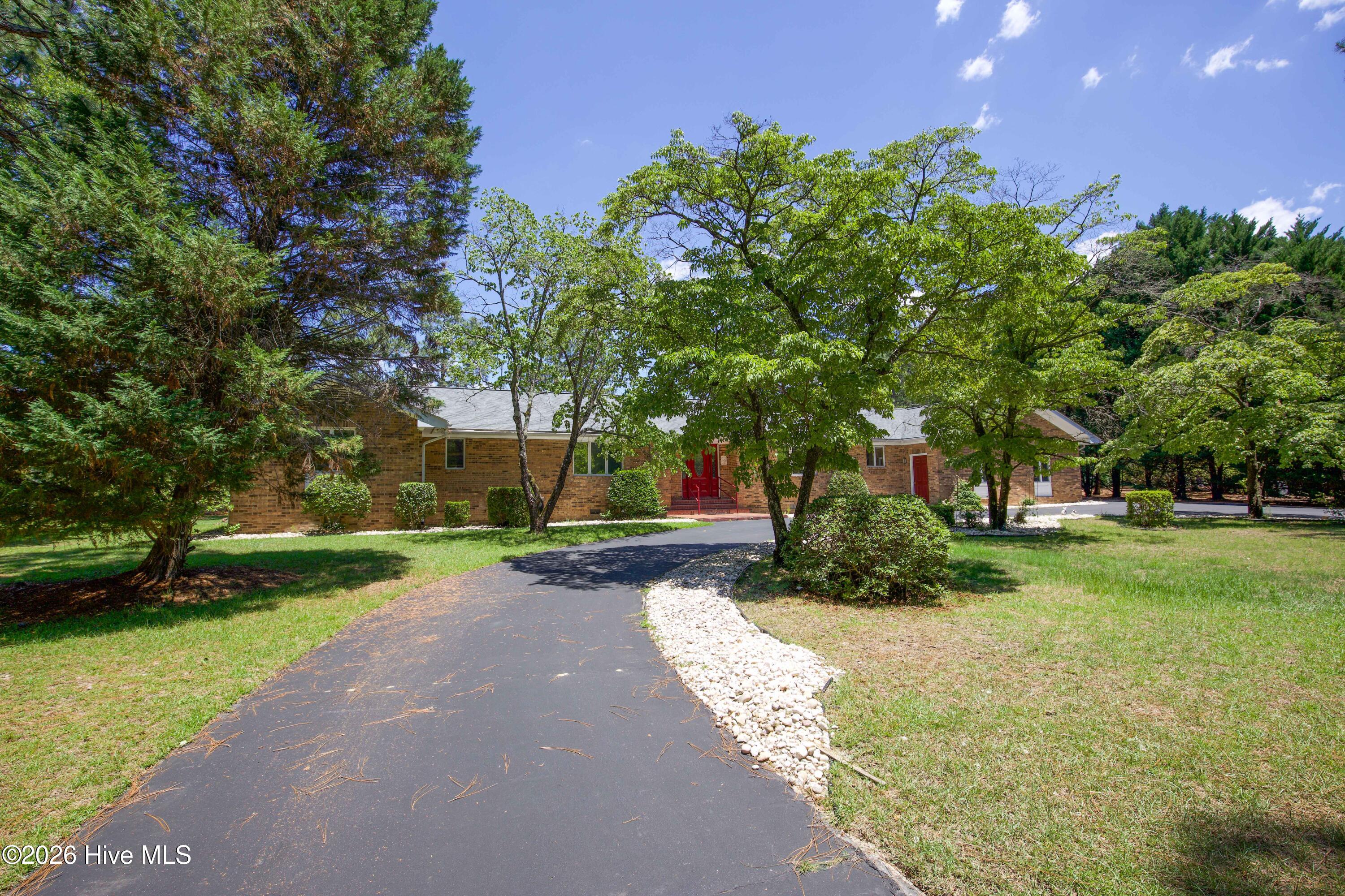 6 Pine Tree Terrace Property Photo 27