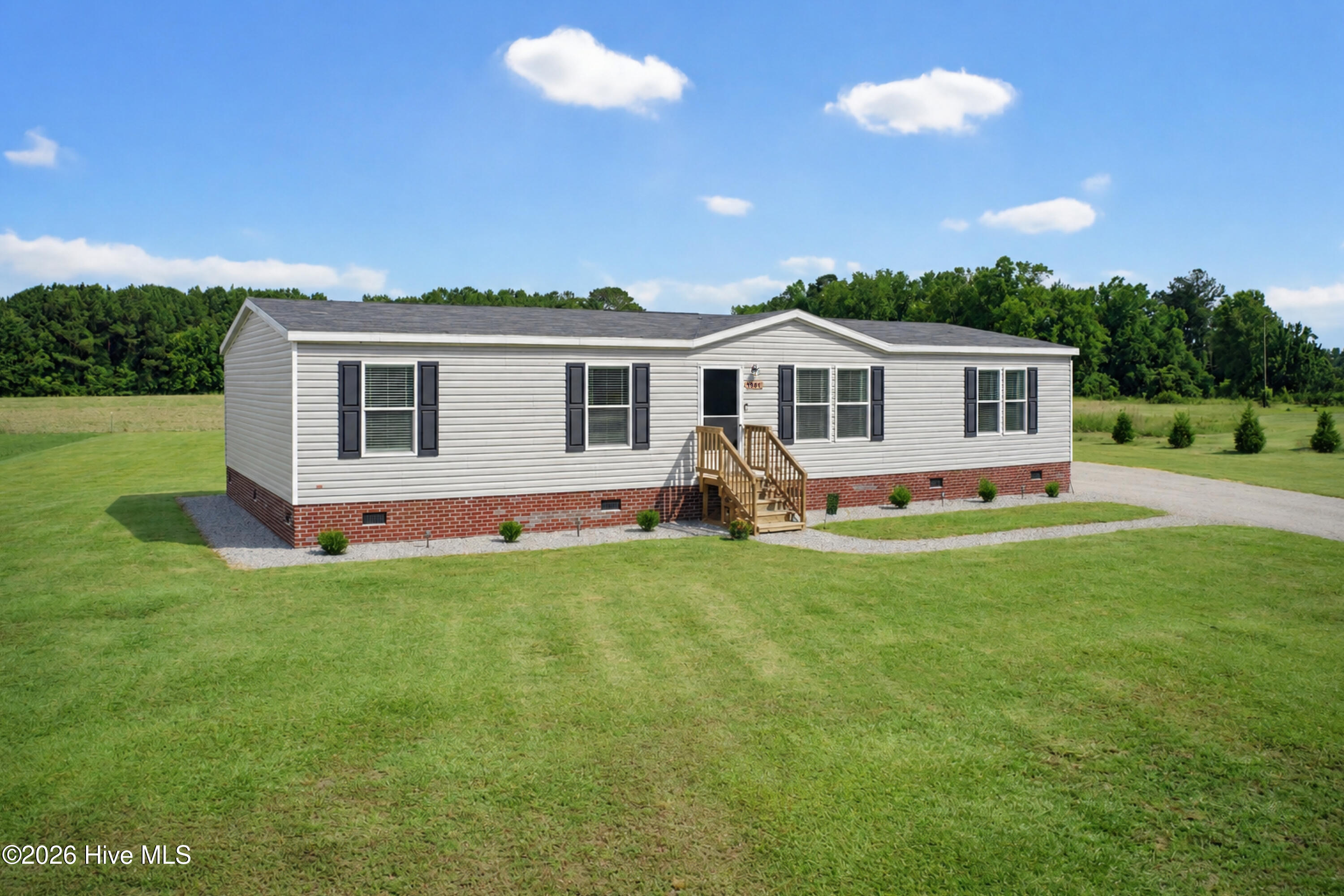 1901 Peacock Road Property Photo 3