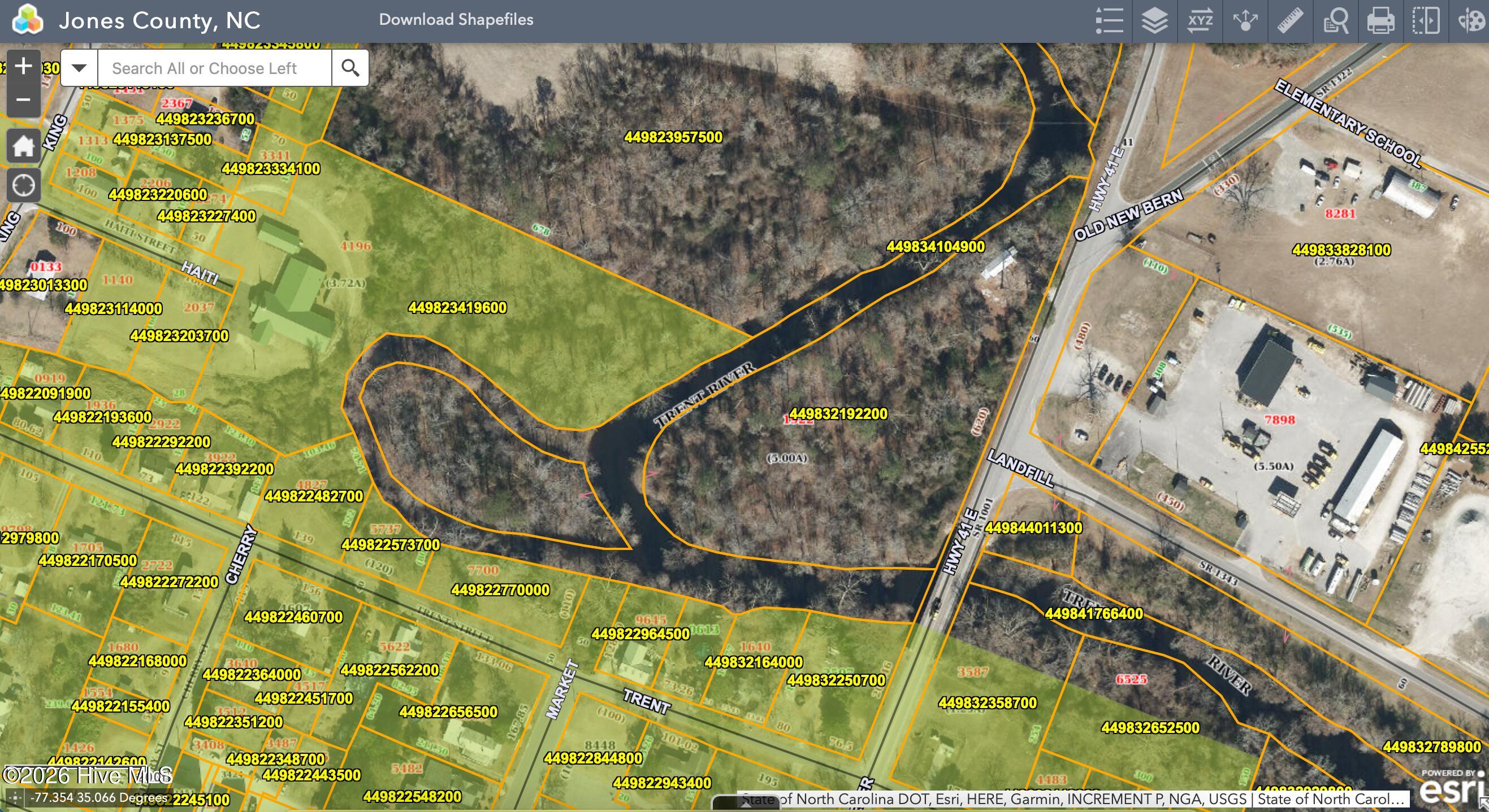 107 Highway 41 E Property Photo 3