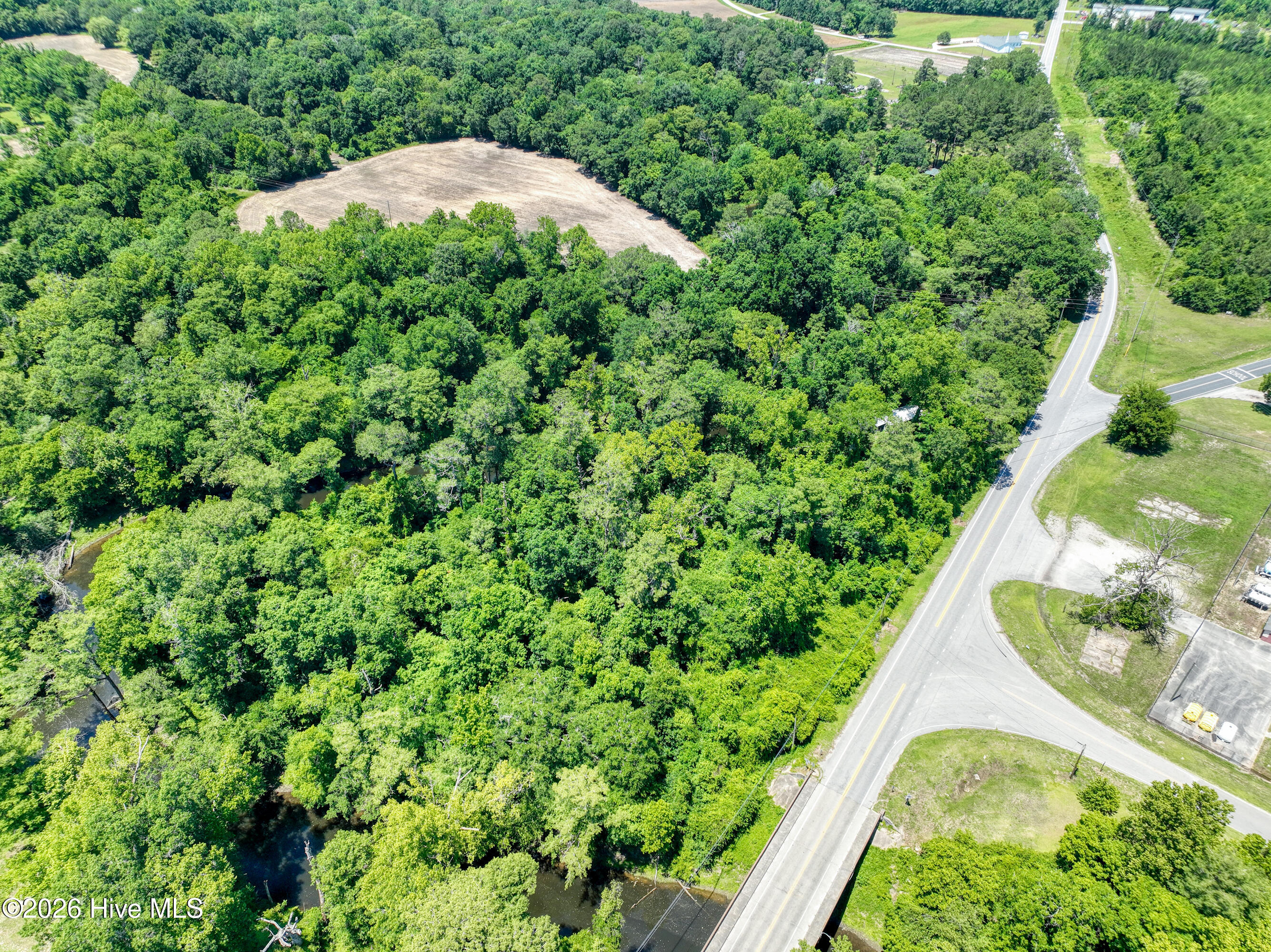 107 Highway 41 E Property Photo 6