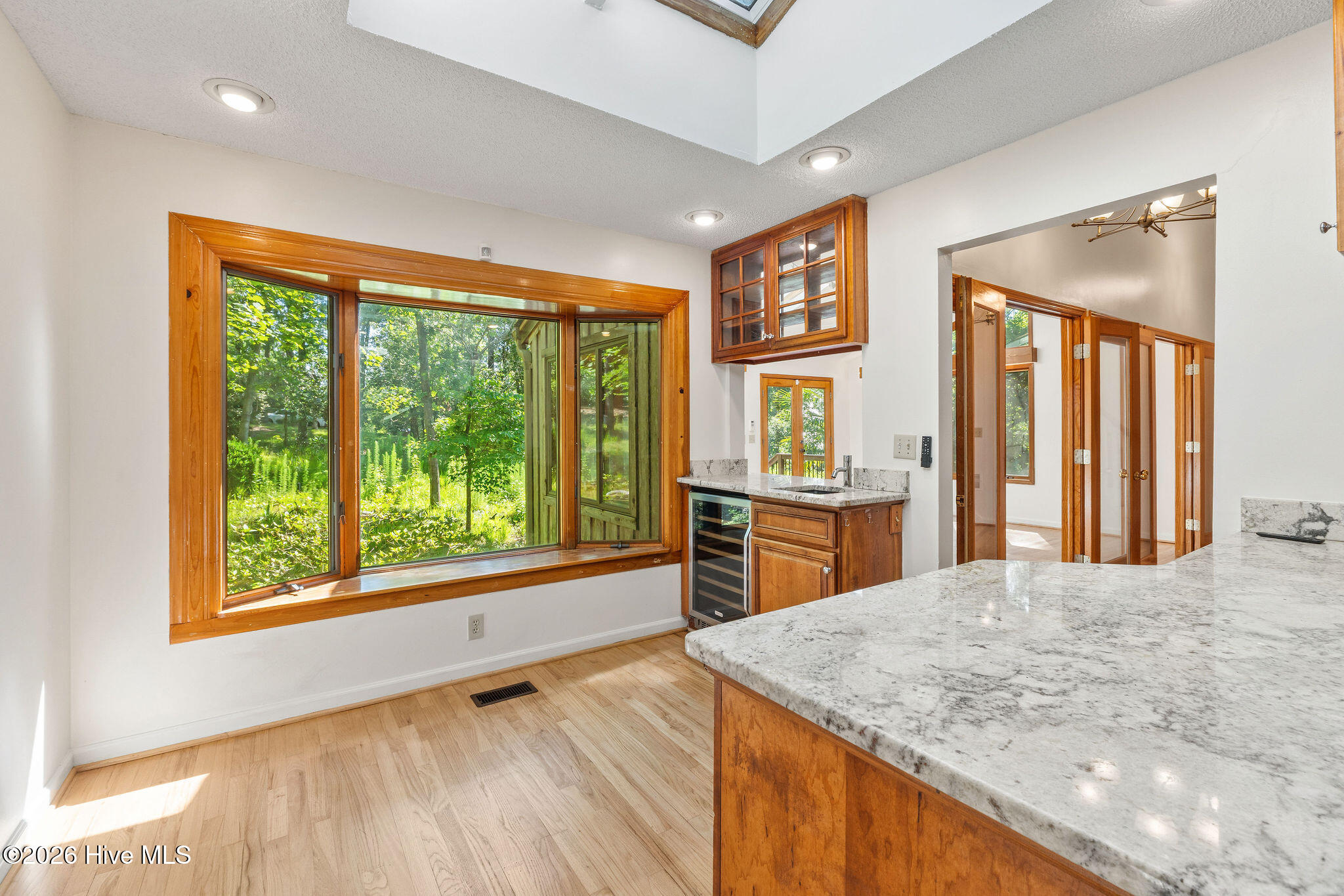16 Woodside Circle Property Photo 7