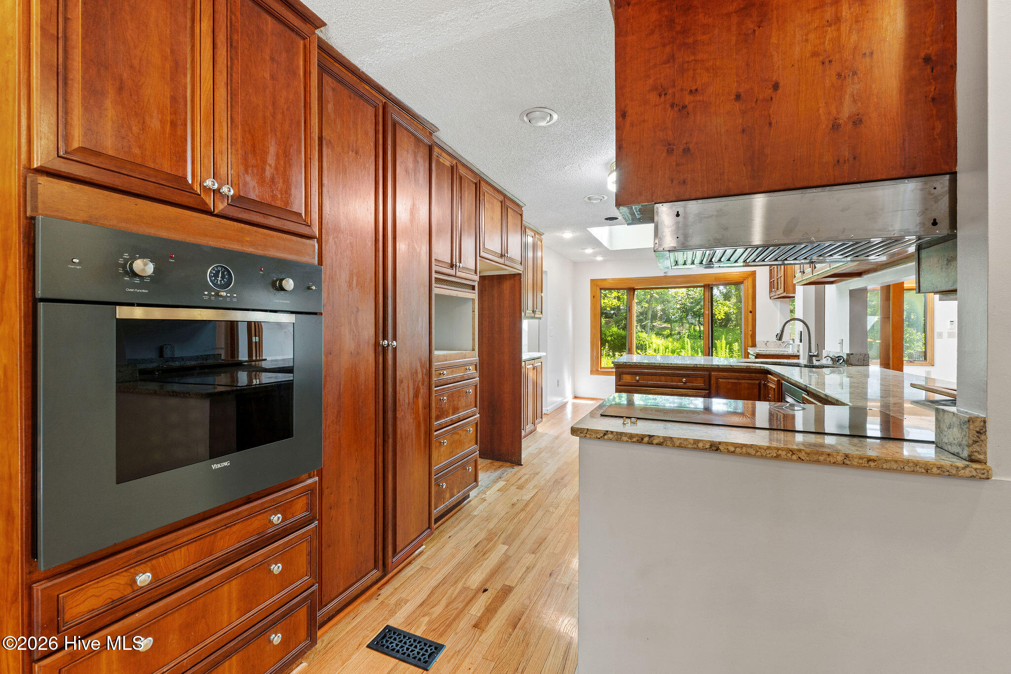 16 Woodside Circle Property Photo 9