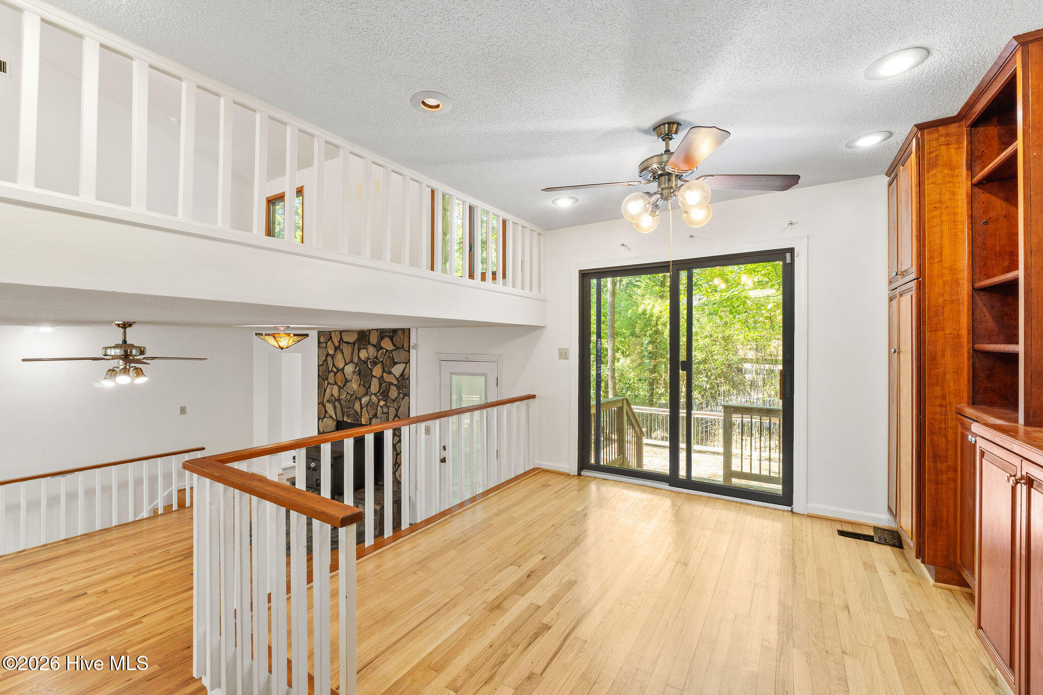 16 Woodside Circle Property Photo 11