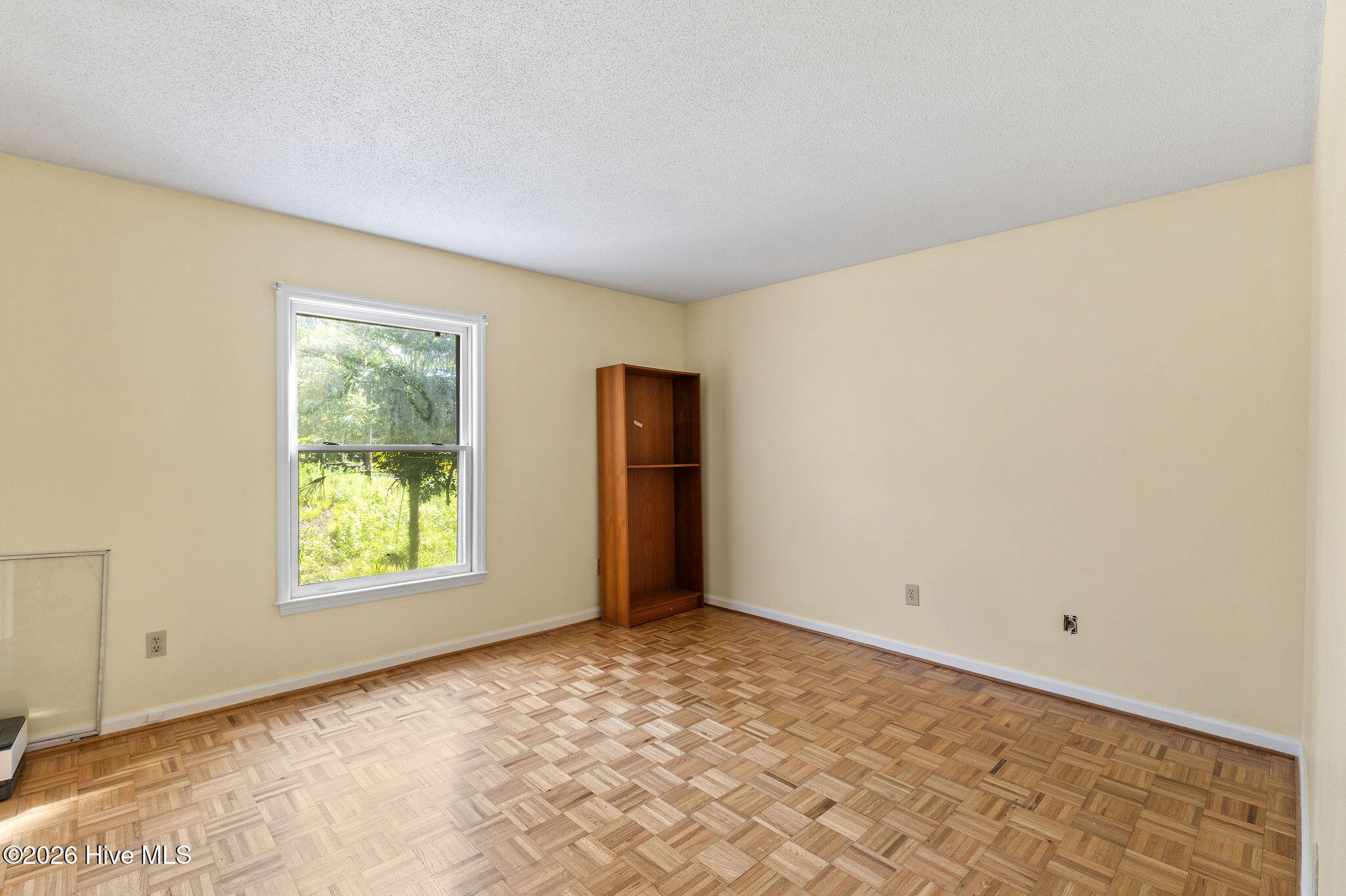 16 Woodside Circle Property Photo 16
