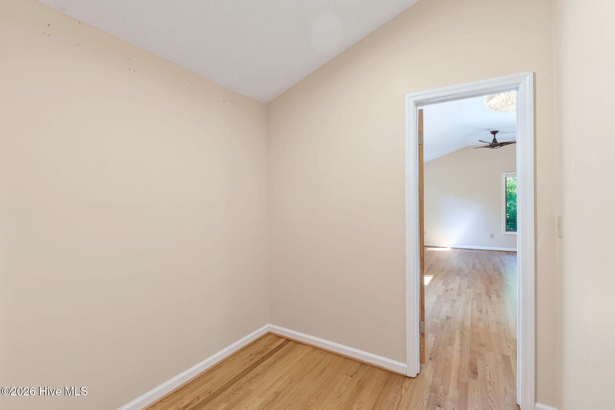 16 Woodside Circle Property Photo 22