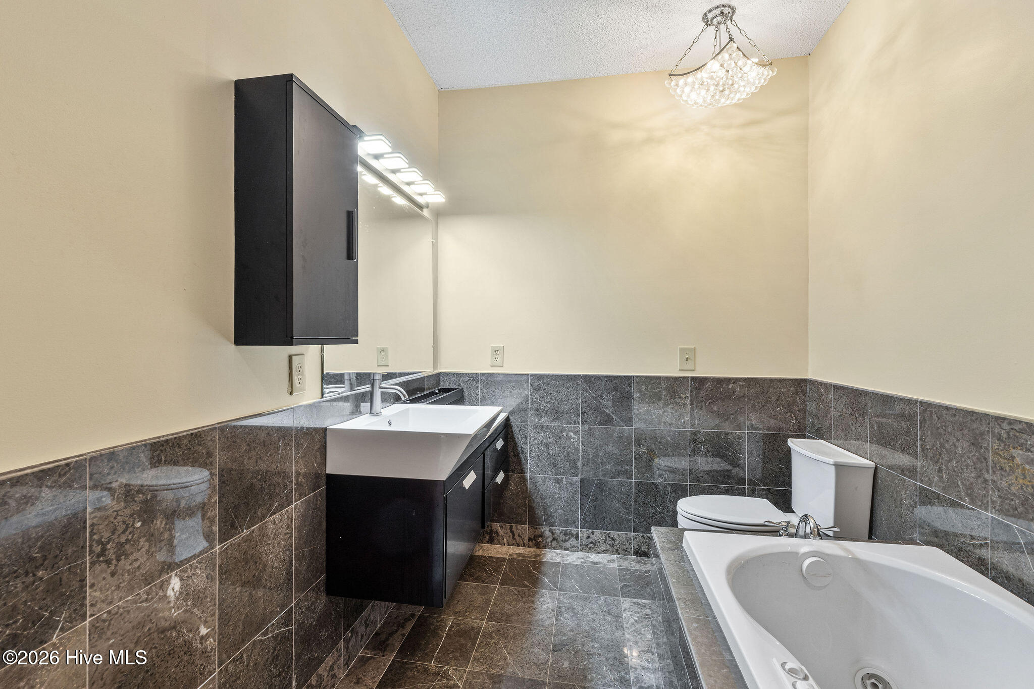 16 Woodside Circle Property Photo 26
