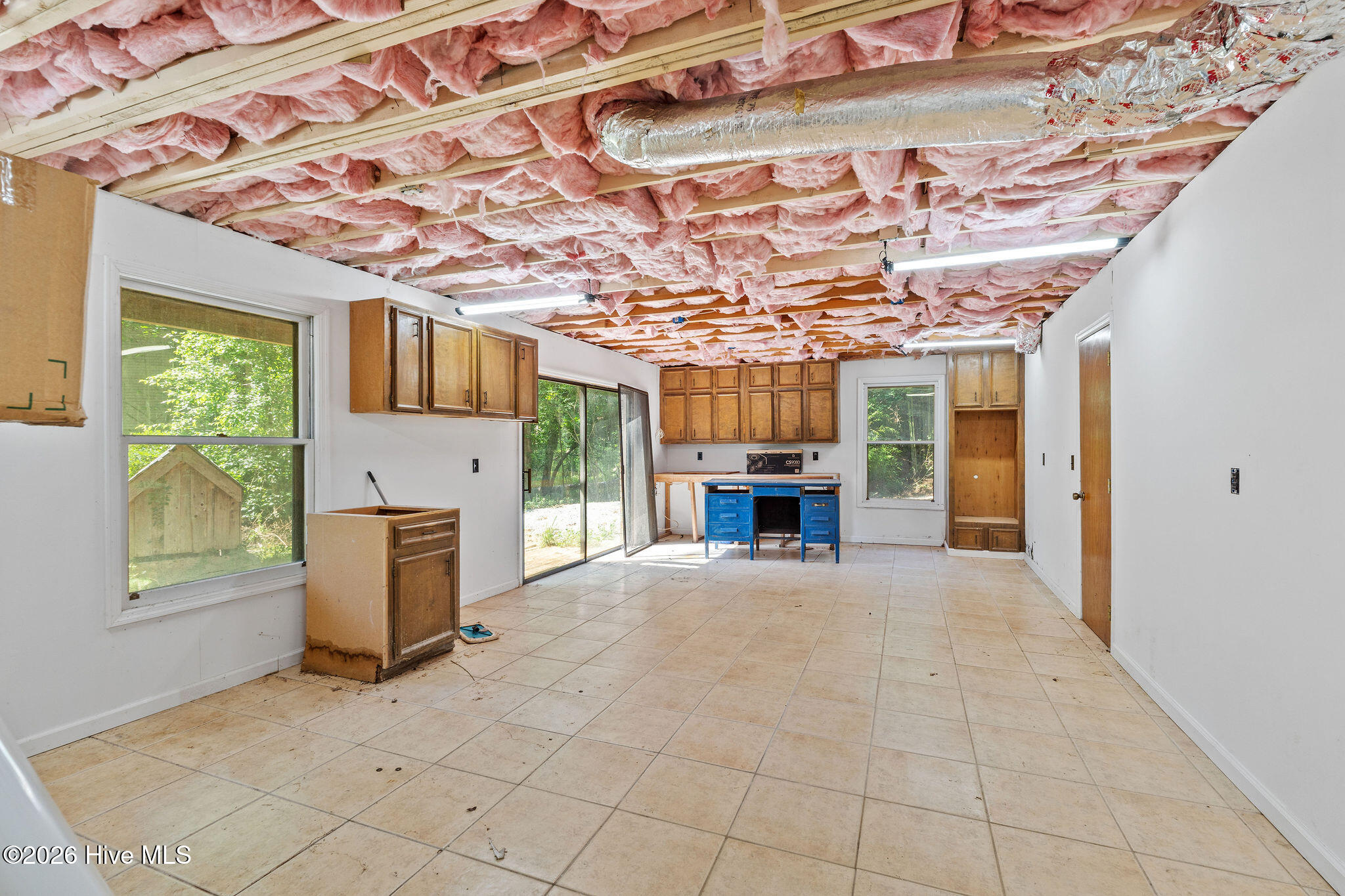 16 Woodside Circle Property Photo 32