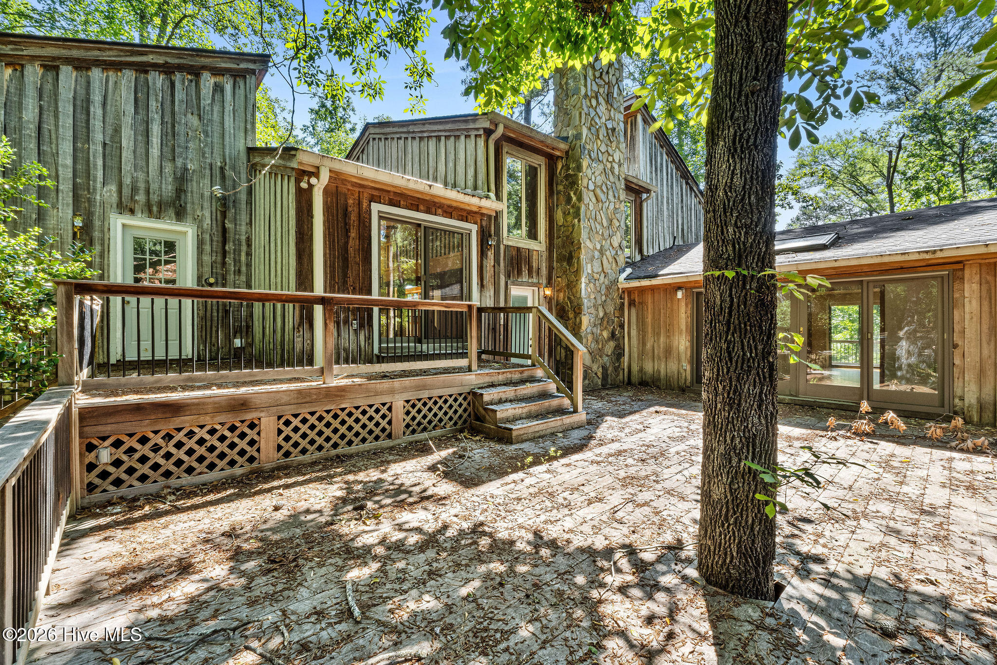 16 Woodside Circle Property Photo 47