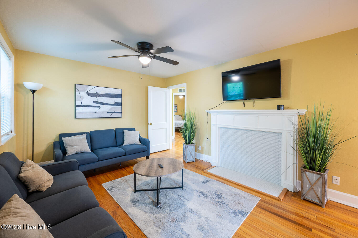 1803 Heath Street Property Photo 6