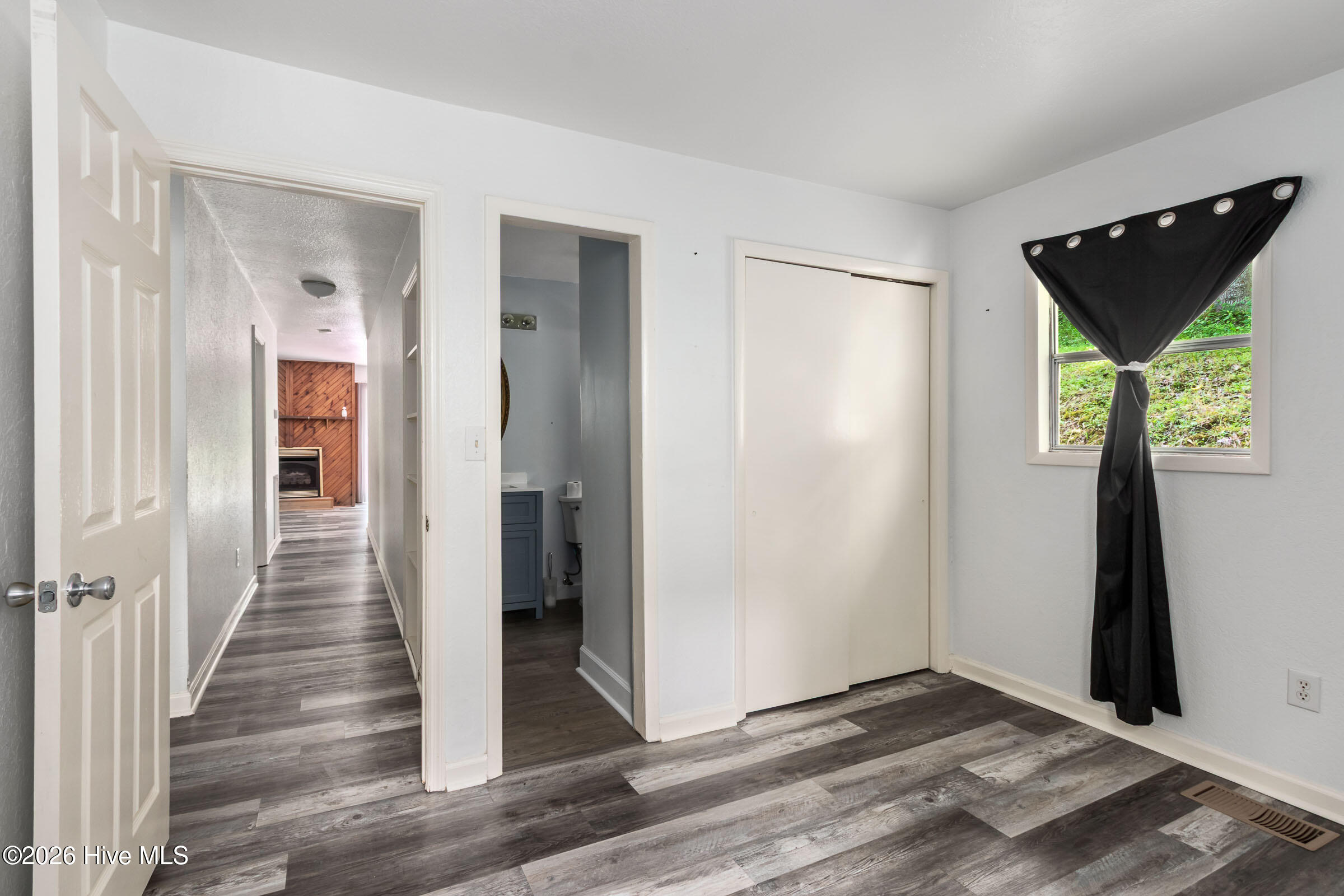 60 Fleming Street Property Photo 32