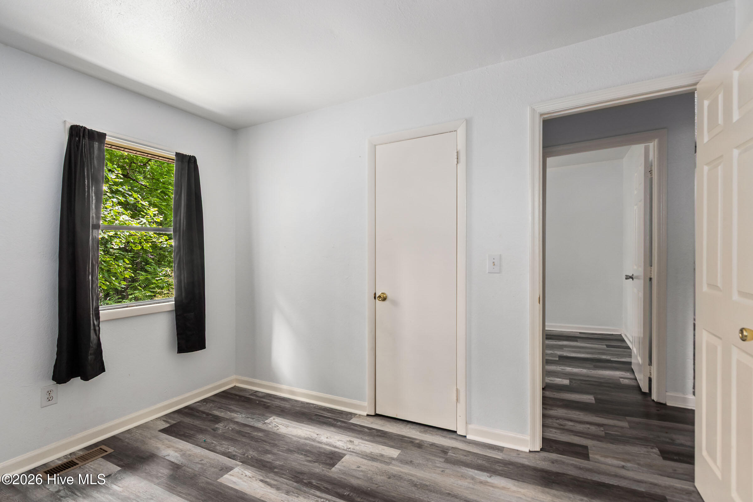 60 Fleming Street Property Photo 44