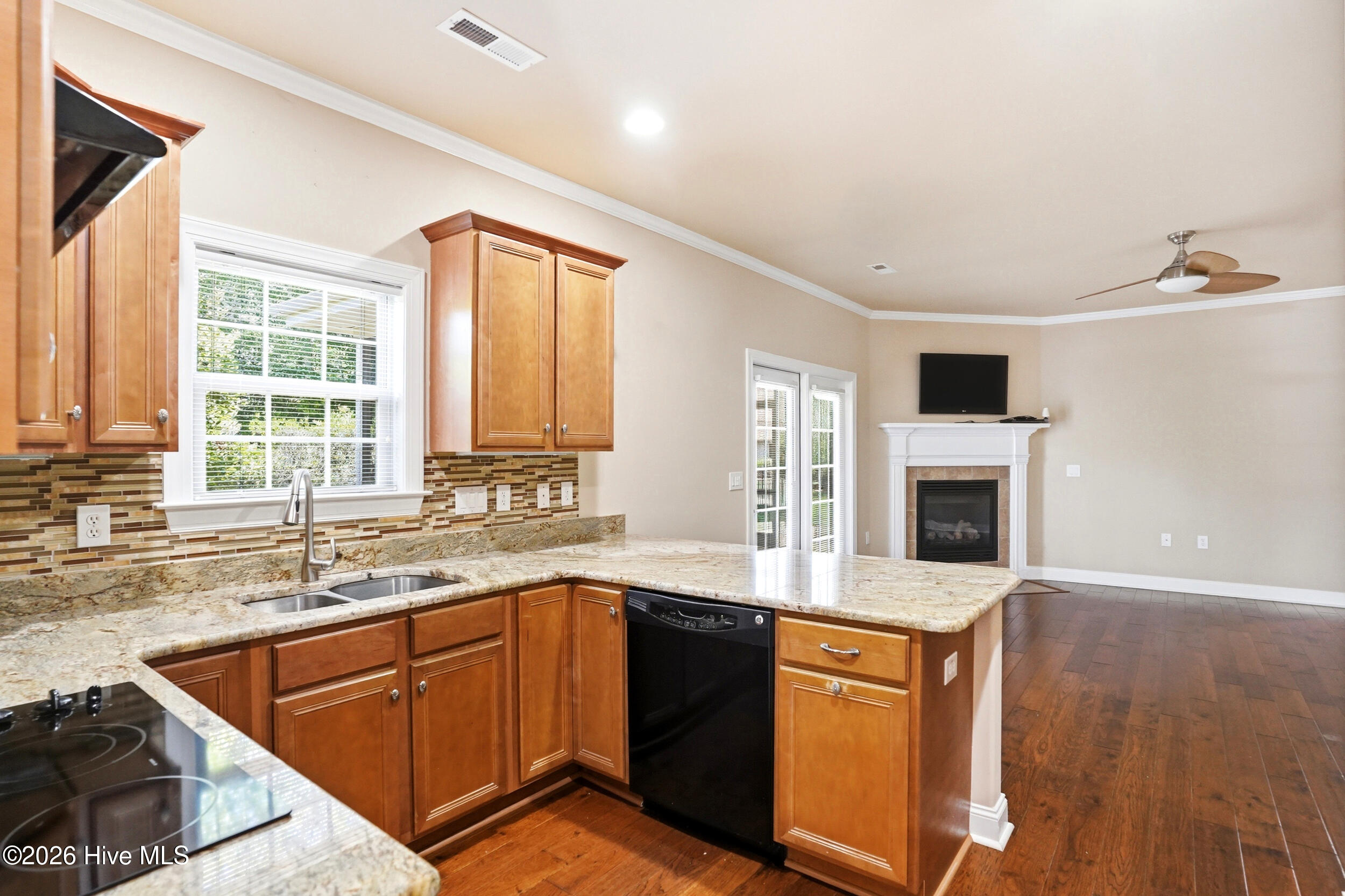 1101 Lillibridge Drive Property Photo 12