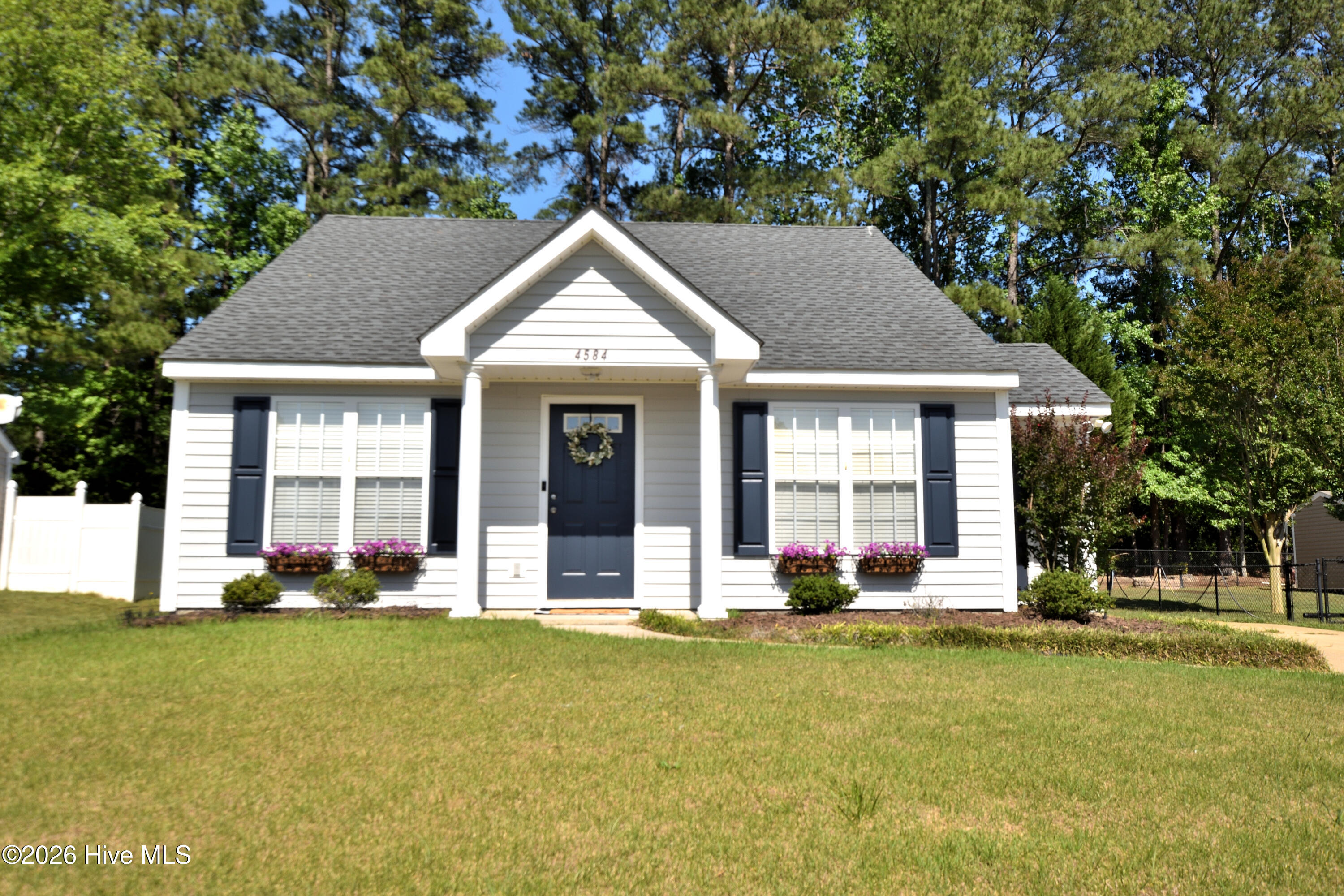 4584 Lily Walk Property Photo 2