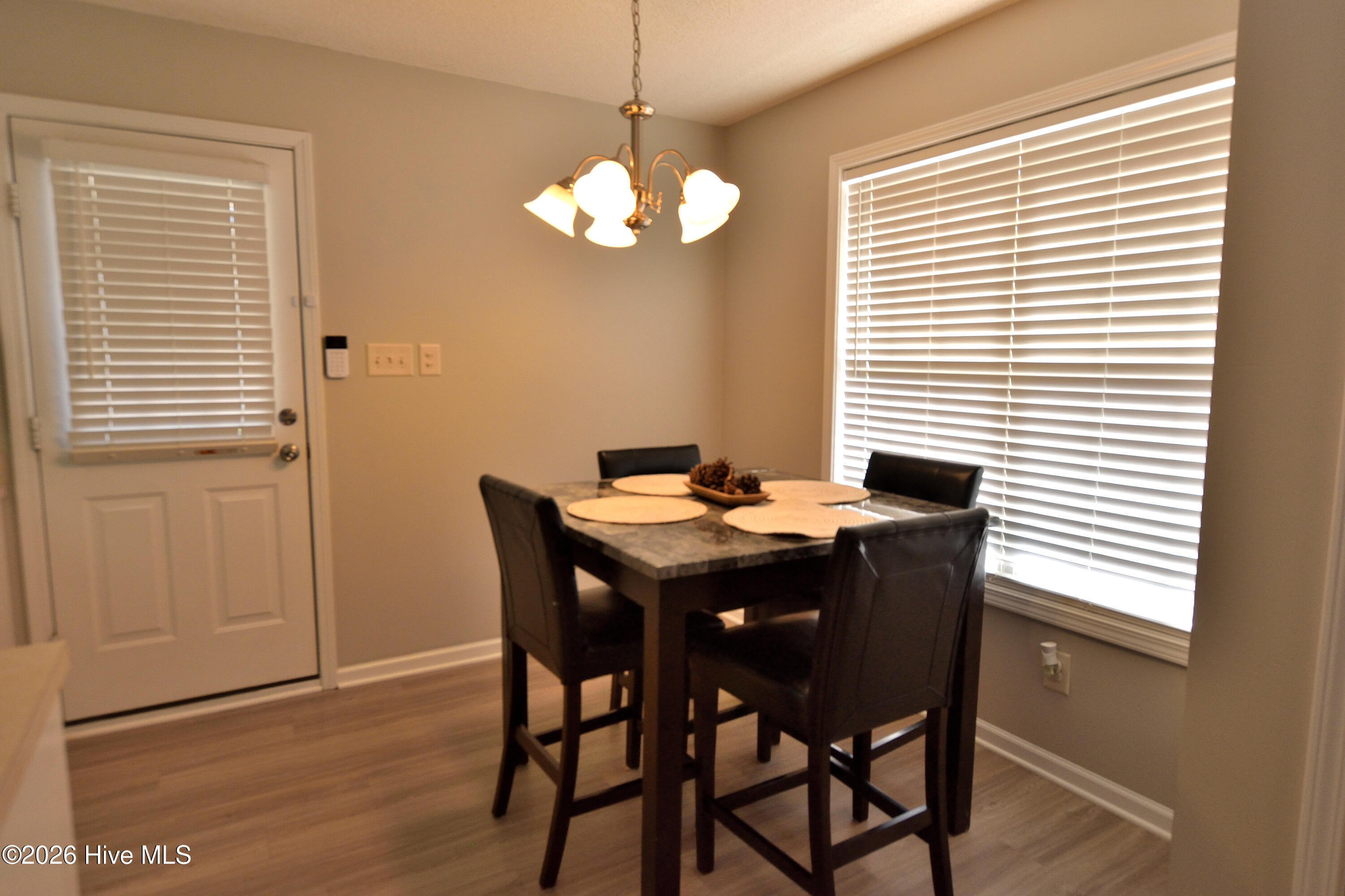 4584 Lily Walk Property Photo 7