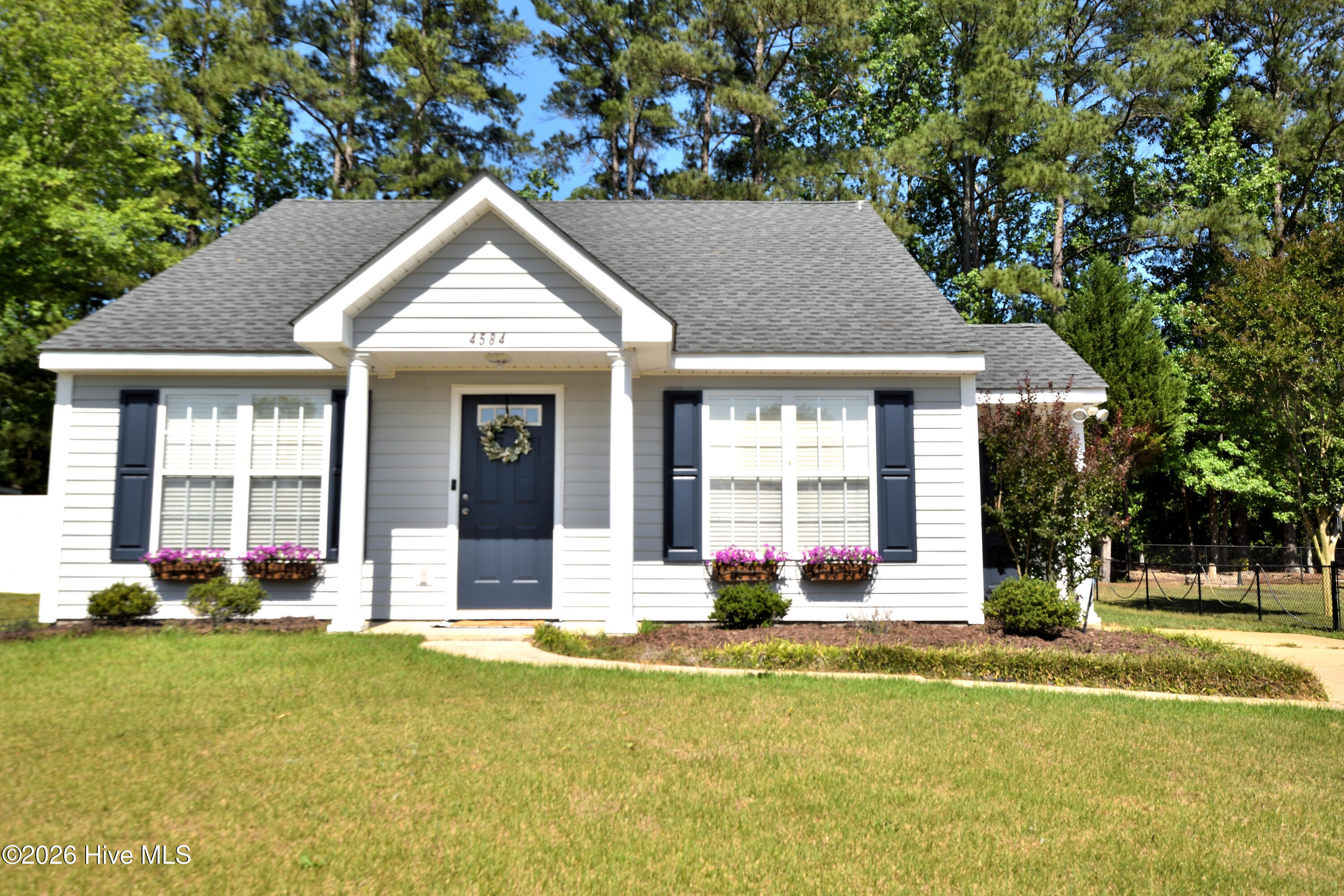 4584 Lily Walk Property Photo 24
