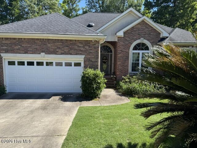636 Surrey Lane Property Photo 1