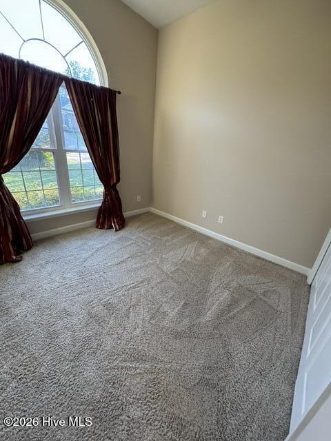 636 Surrey Lane Property Photo 24