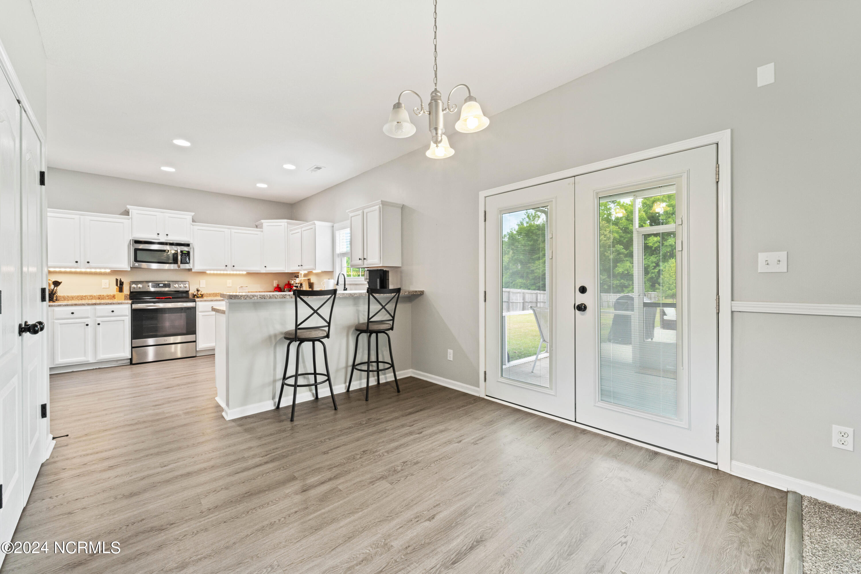 135 Prelude Drive Property Photo 7