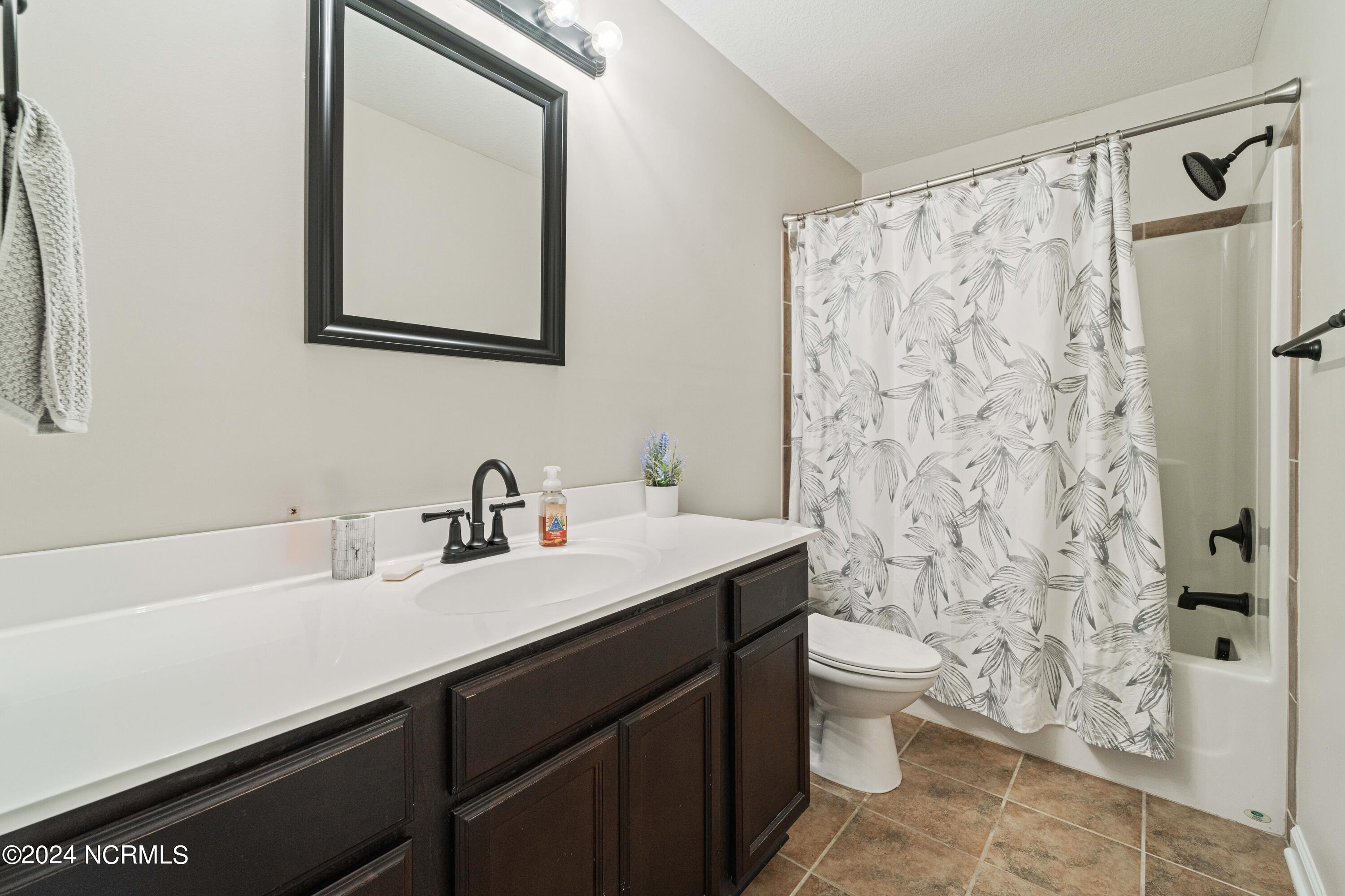 135 Prelude Drive Property Photo 18
