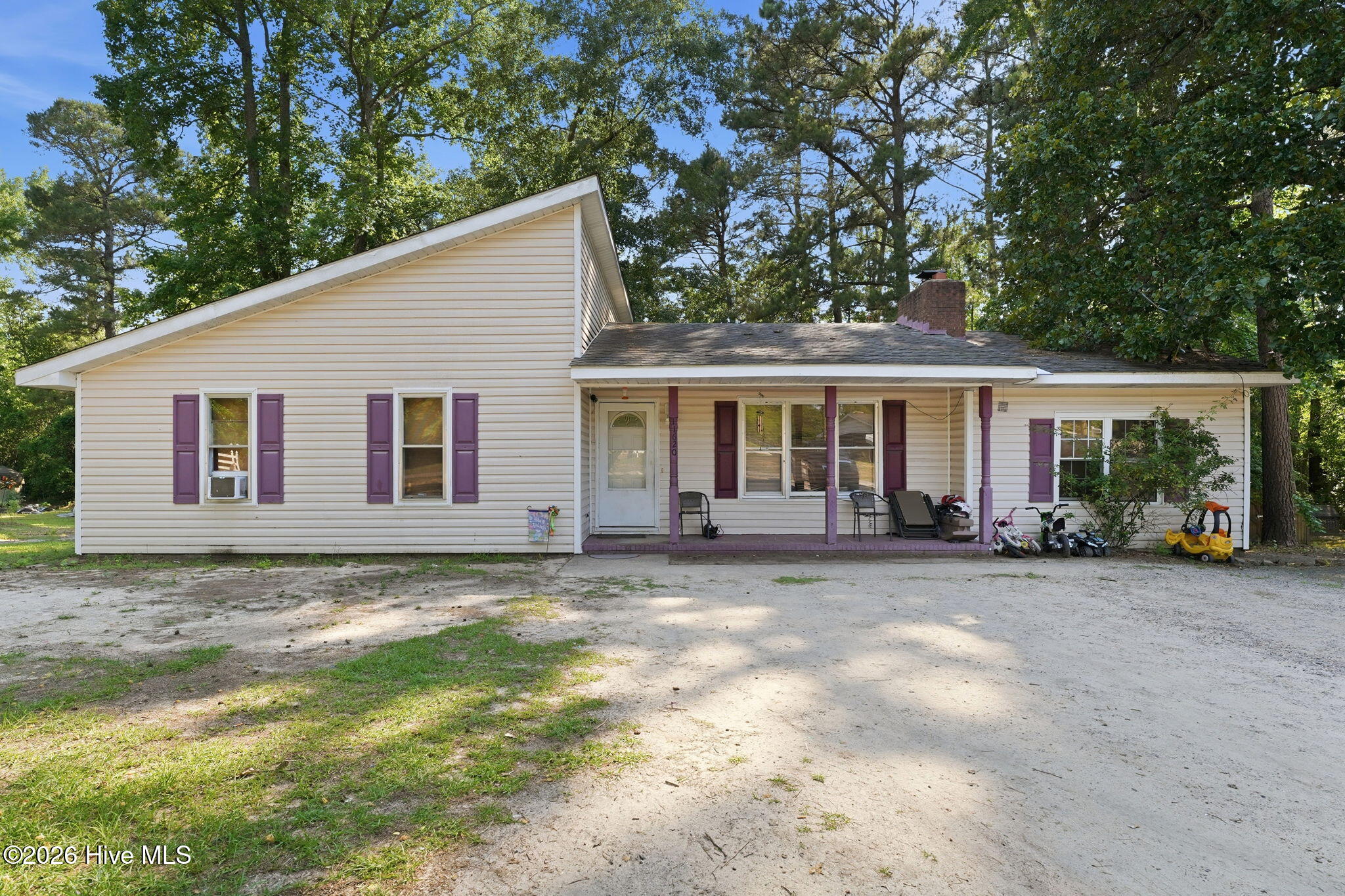 11620 Mistletoe Drive Property Photo 1