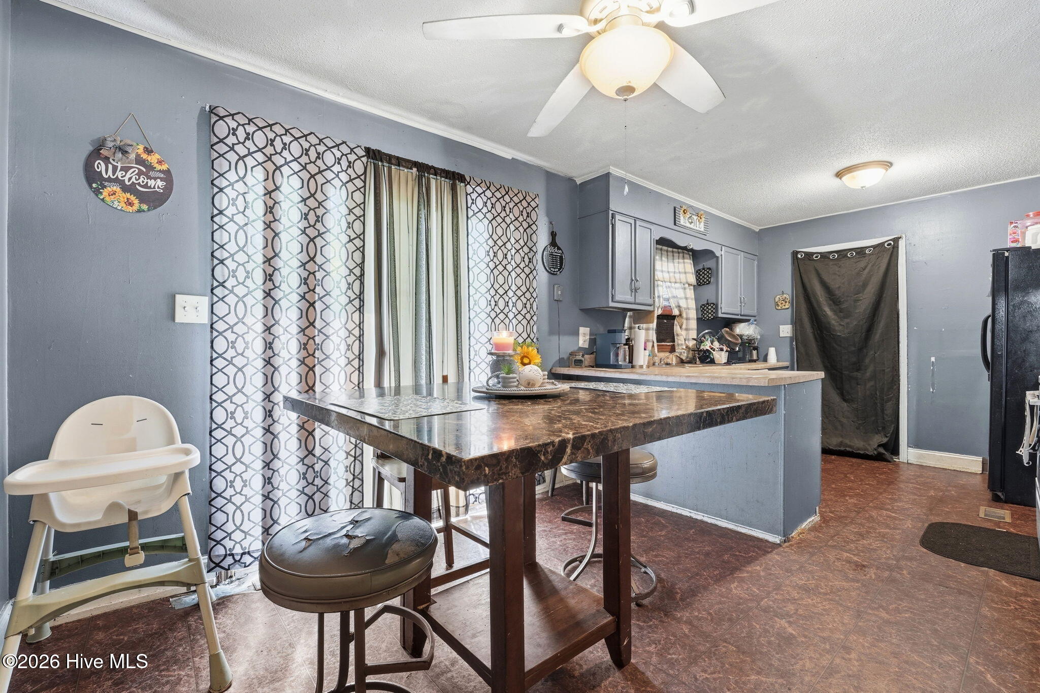 11620 Mistletoe Drive Property Photo 8
