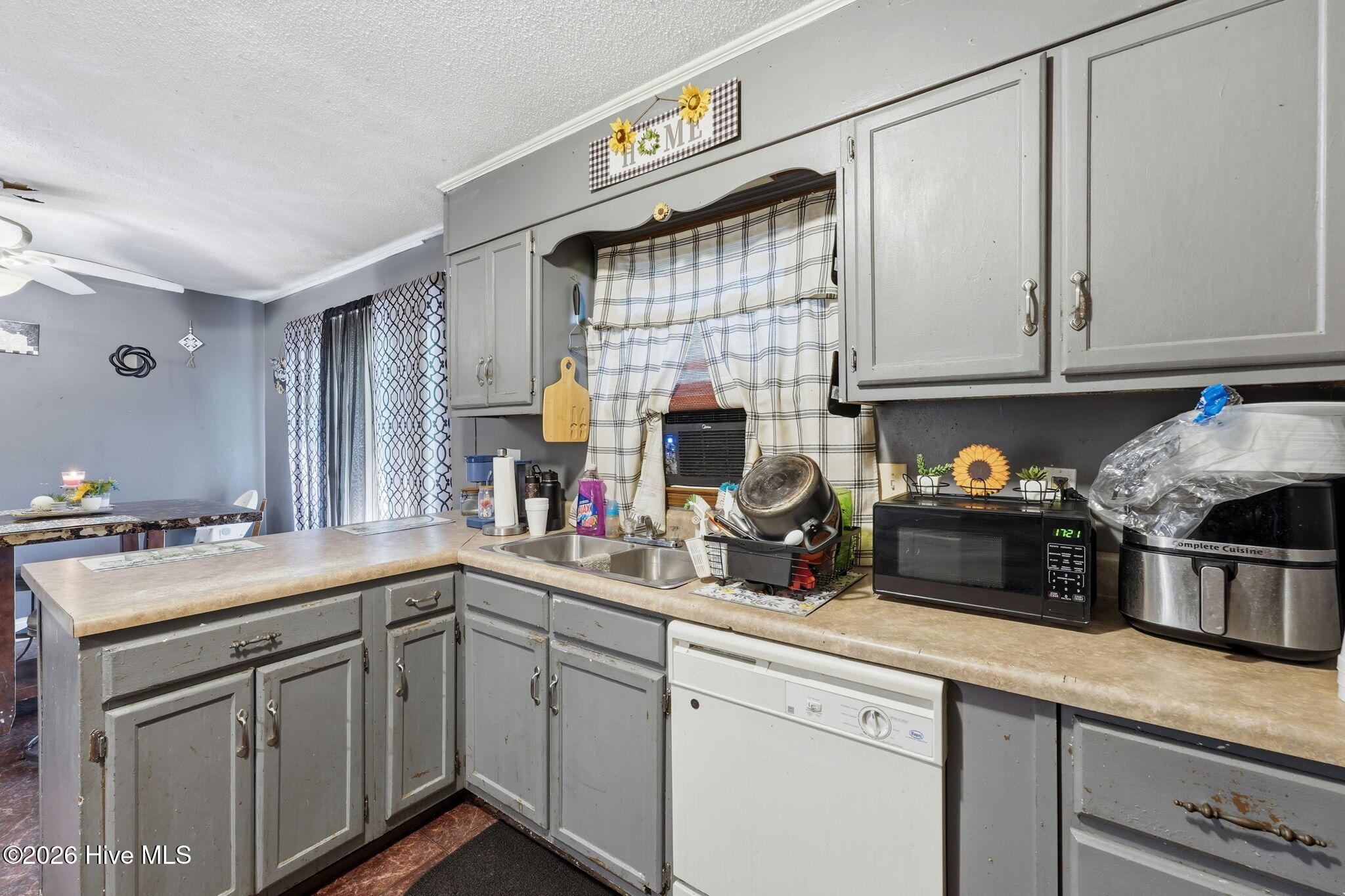 11620 Mistletoe Drive Property Photo 10