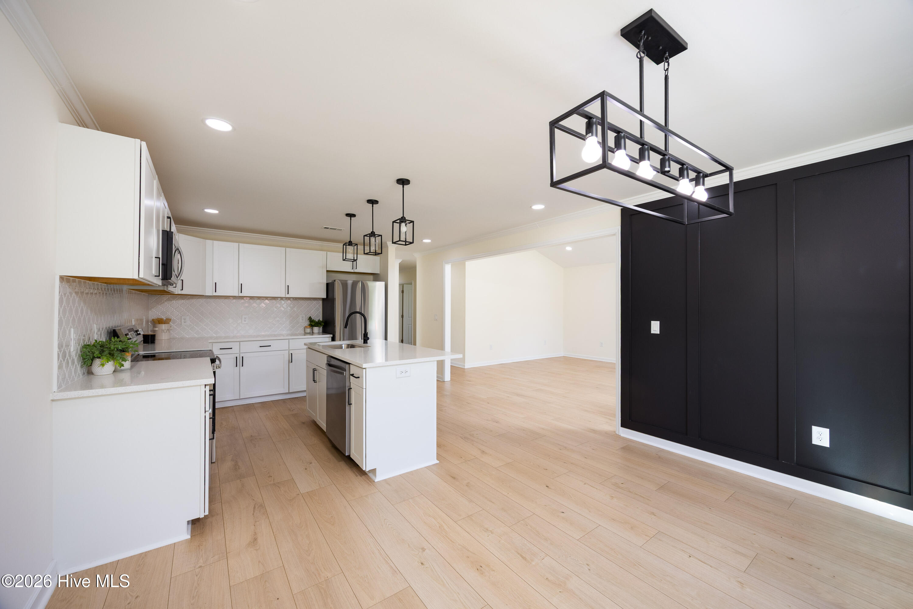 103 Harmon Street Property Photo 8