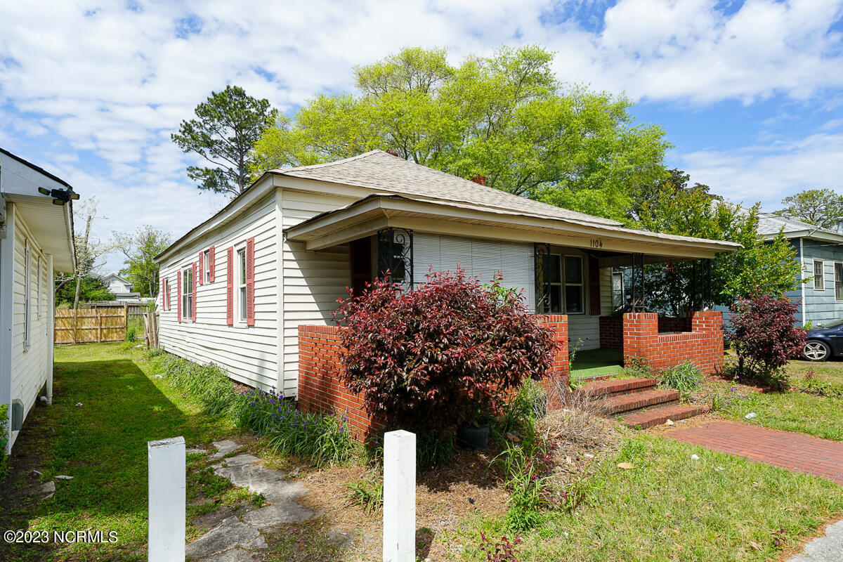 1104 S 7th Street Property Photo 1