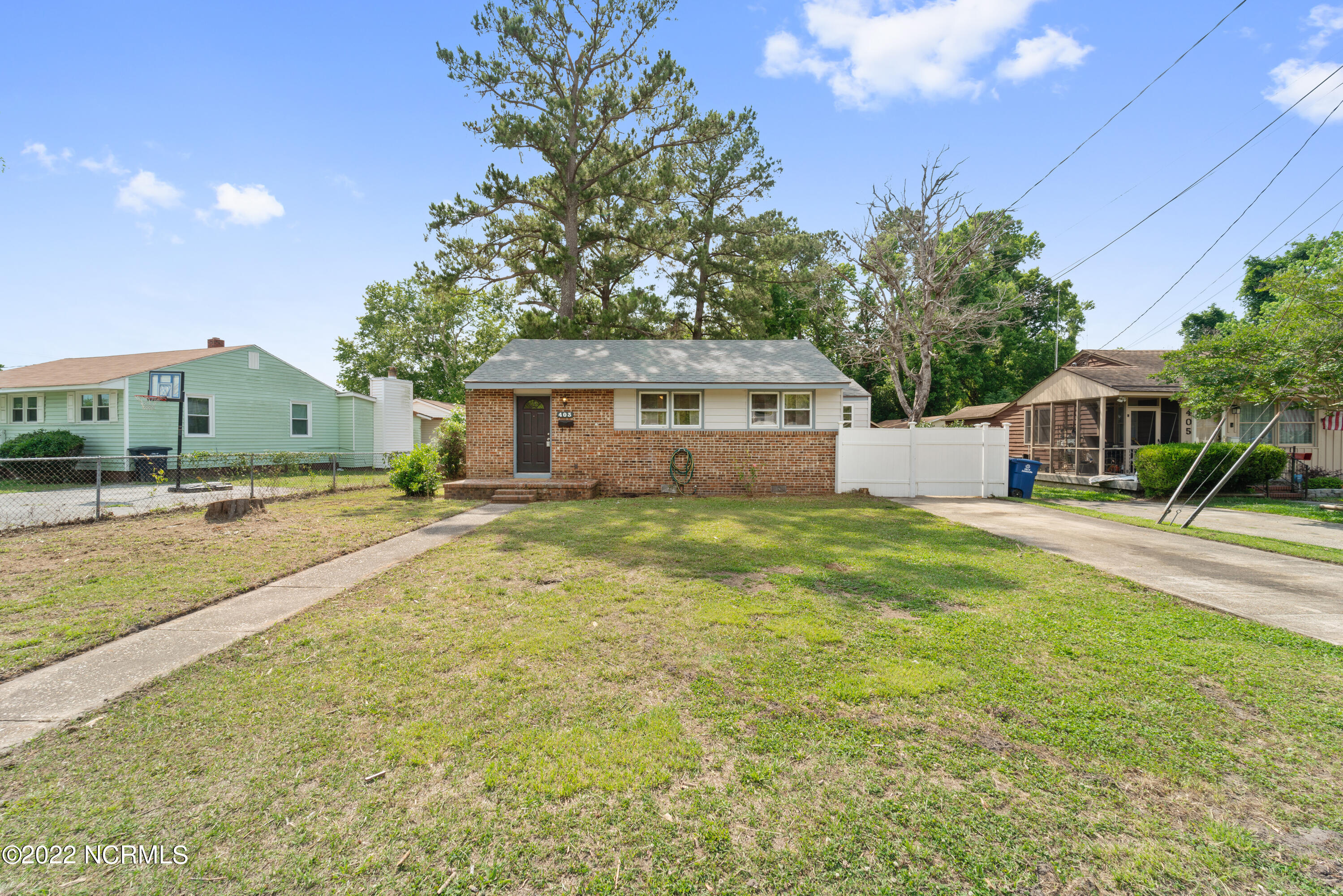 403 Nelson Drive Property Photo 1