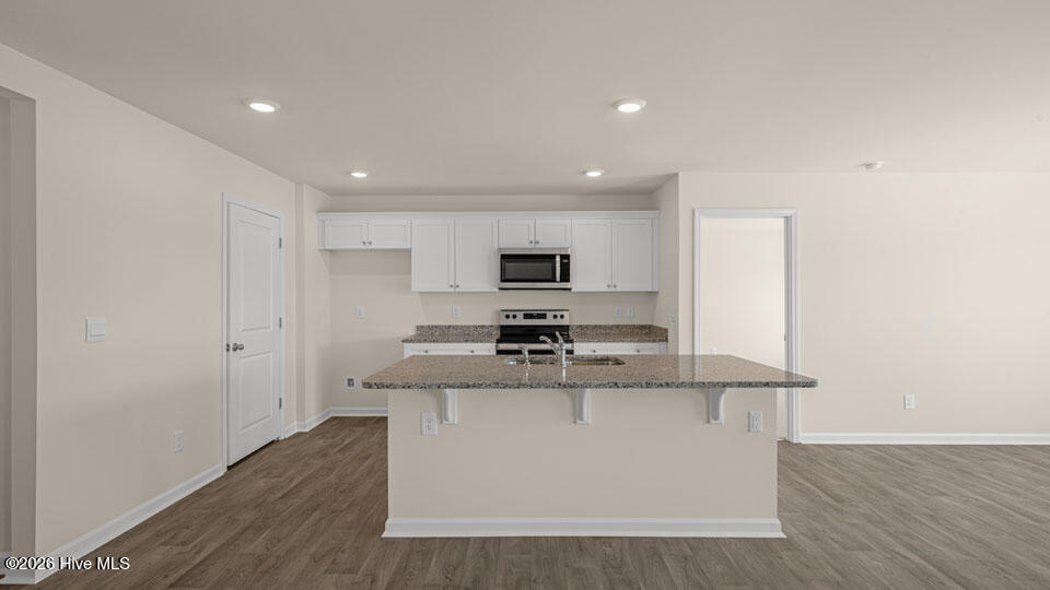 4816 Martha Wynd Way Property Photo 11