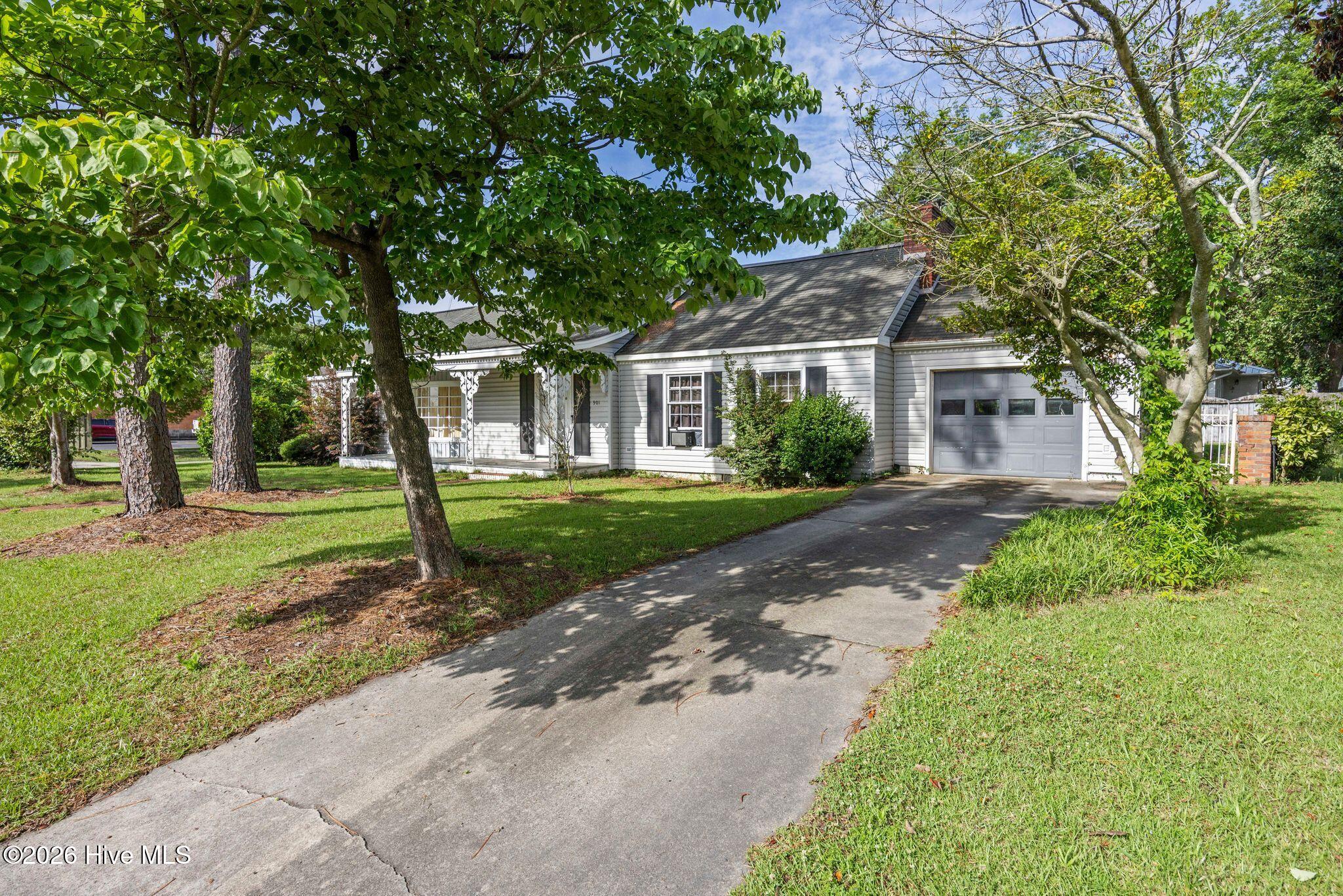 901 Smyrna Drive Property Photo 3
