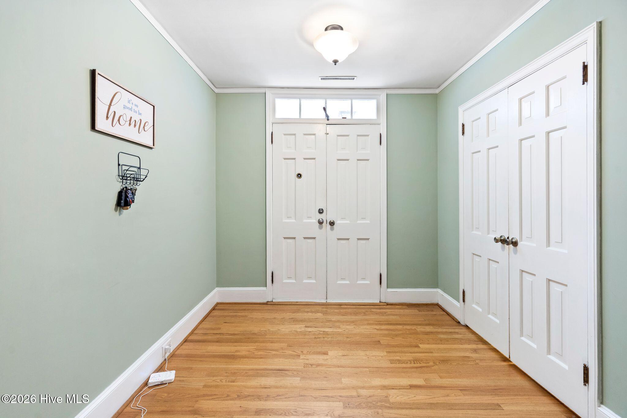 901 Smyrna Drive Property Photo 10
