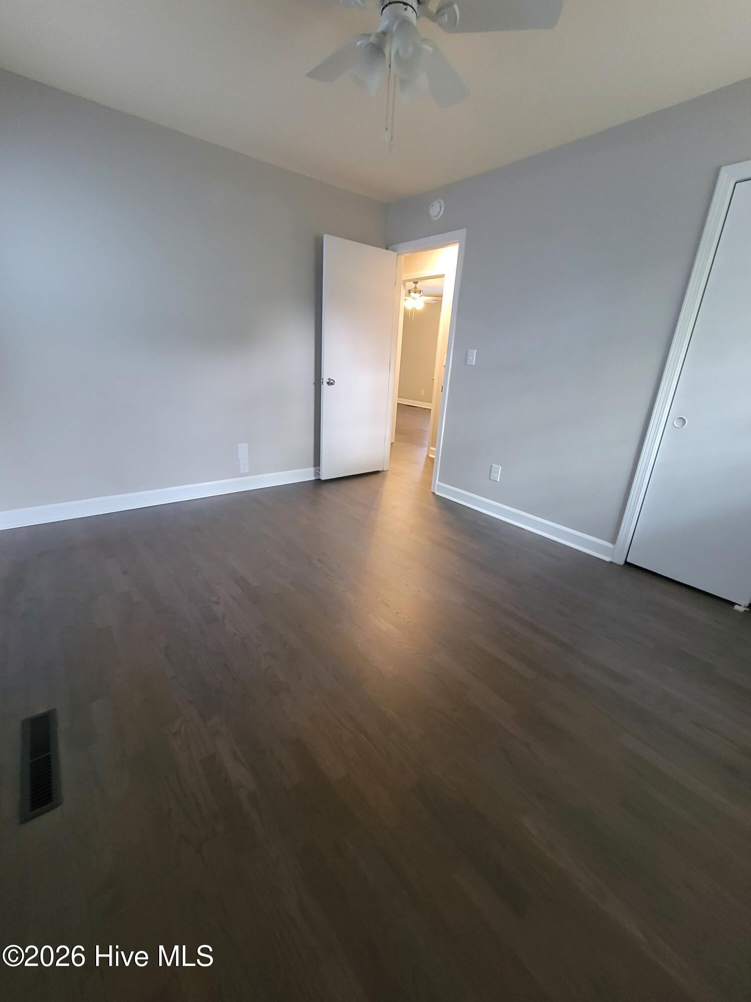 825 Montclair Drive Property Photo 8