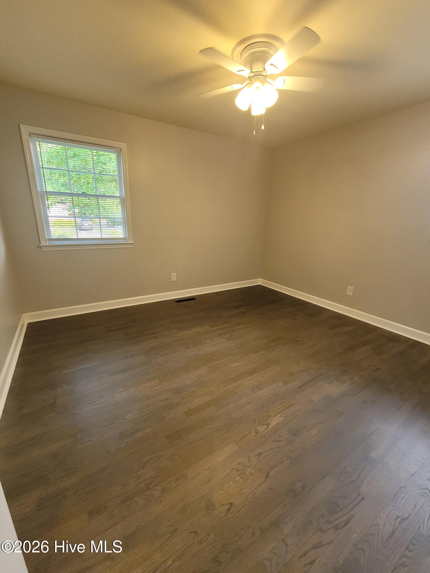 825 Montclair Drive Property Photo 9