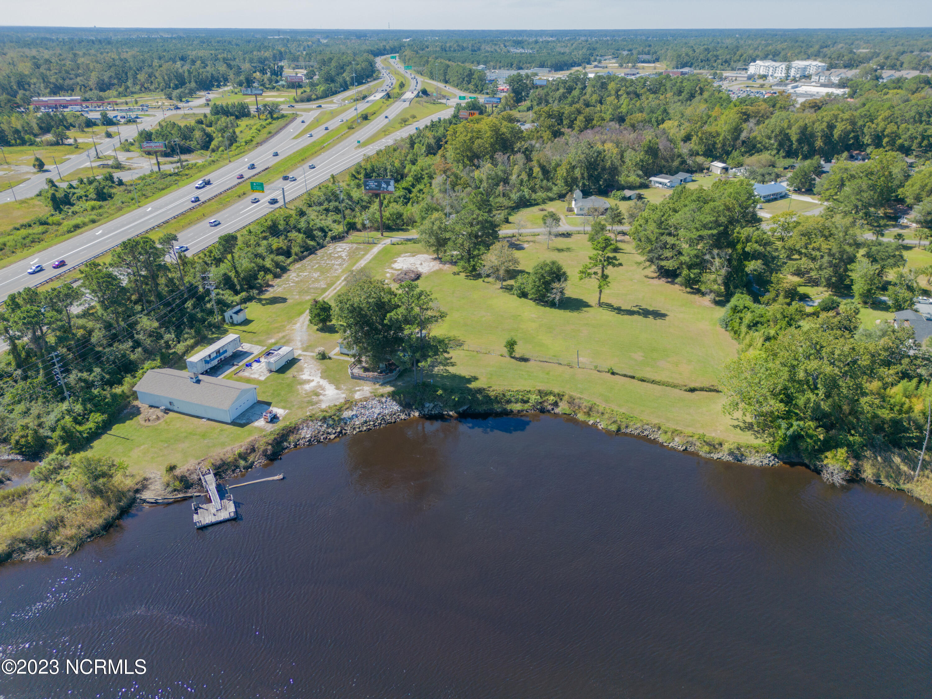 102 Riverview Drive Property Photo 7
