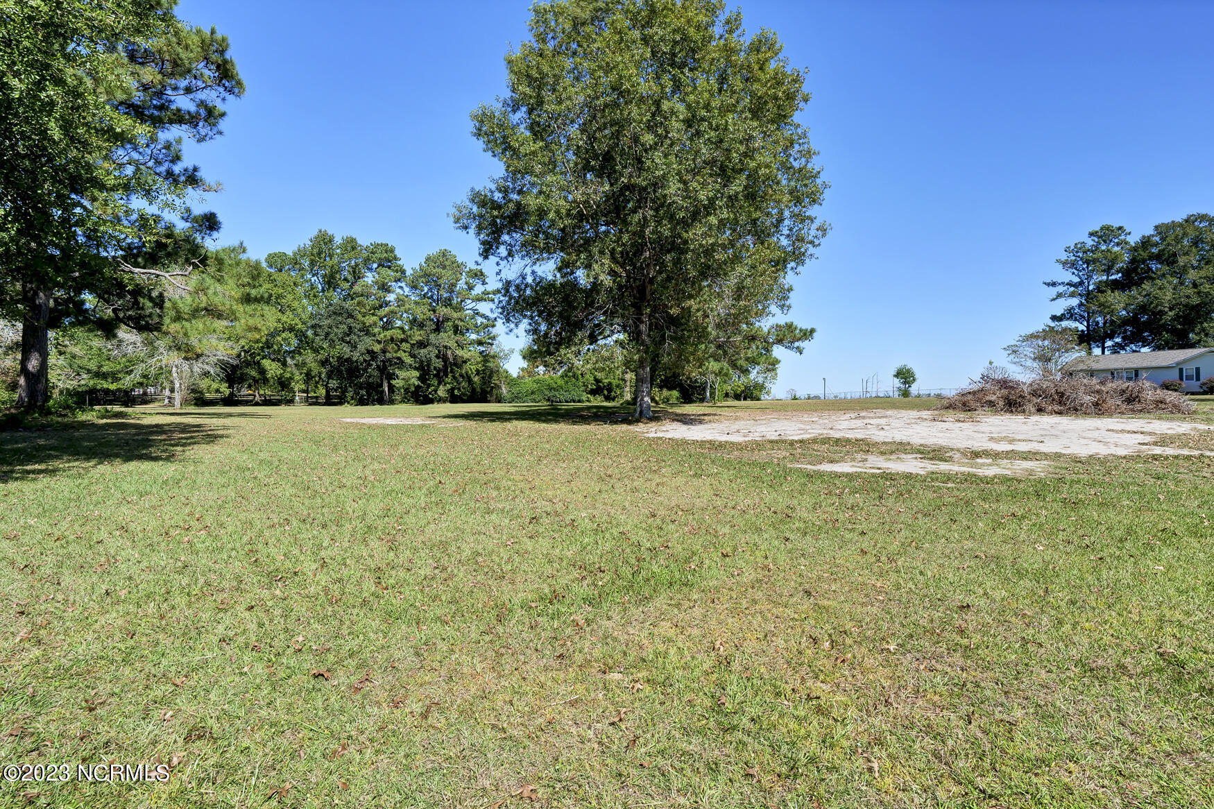 102 Riverview Drive Property Photo 13