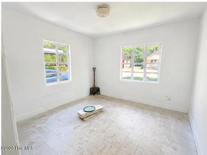 740 Long Avenue Property Photo 5