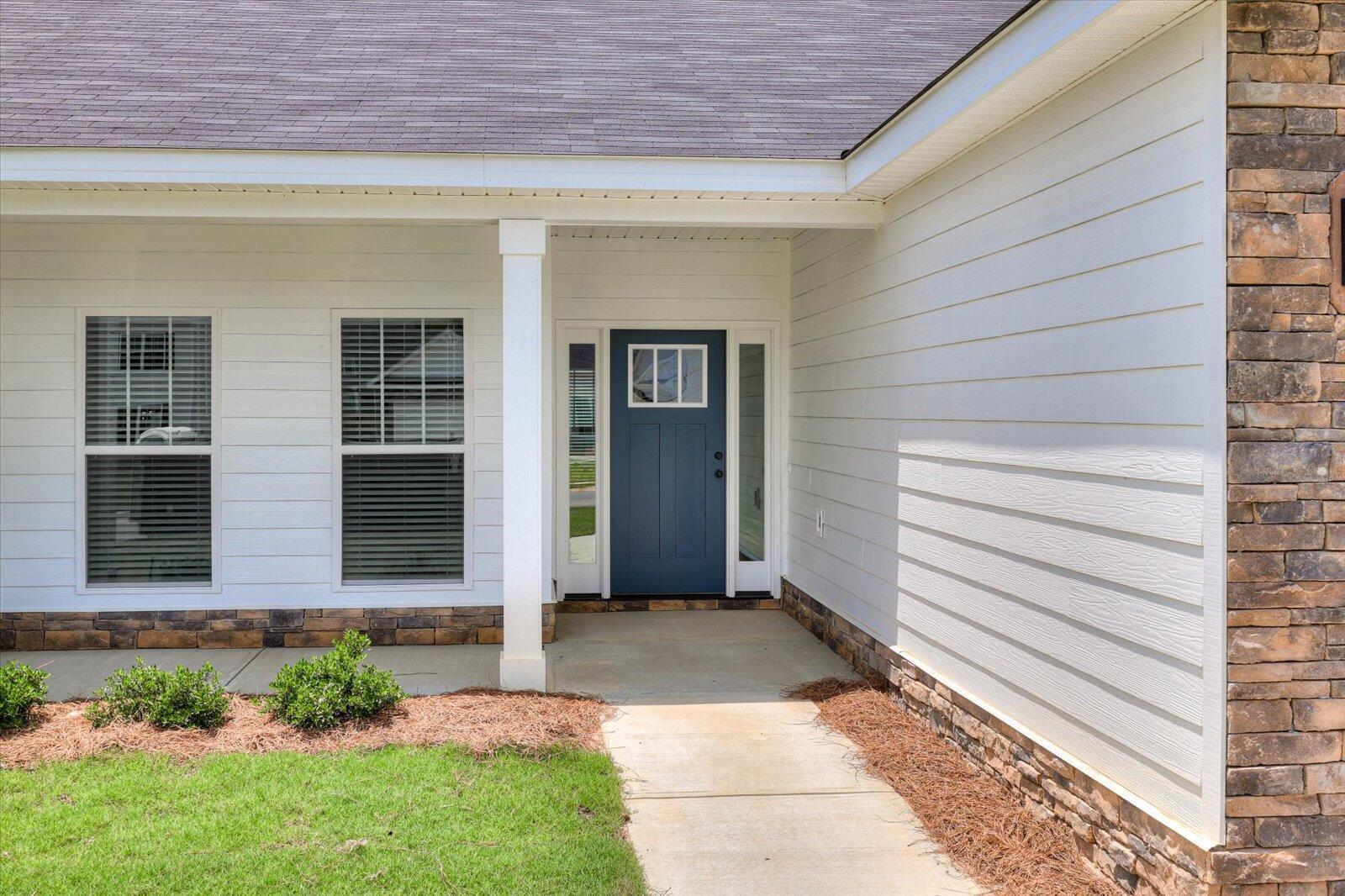 1014 Gregory Landing Drive Property Photo 4