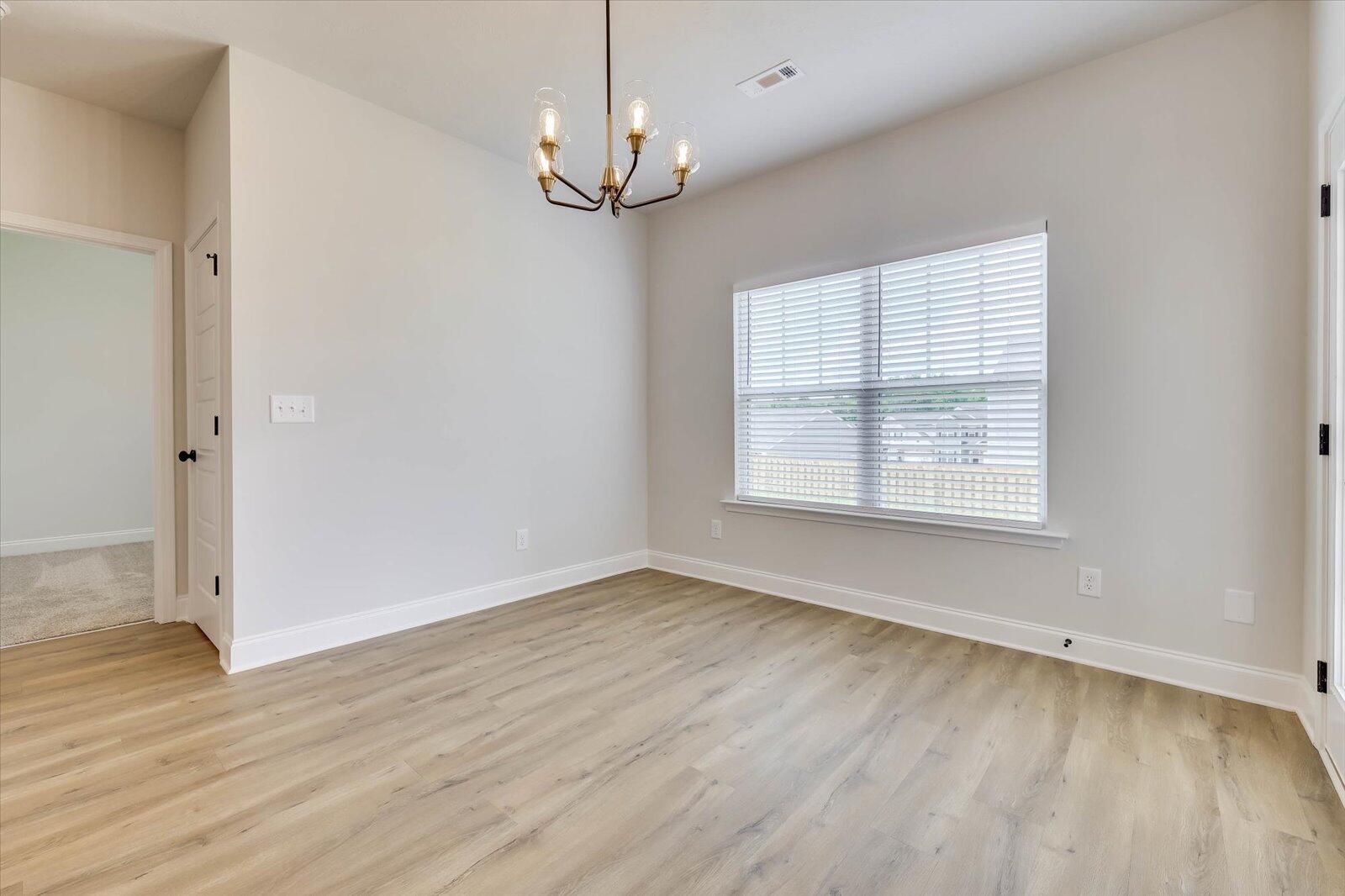 1014 Gregory Landing Drive Property Photo 17
