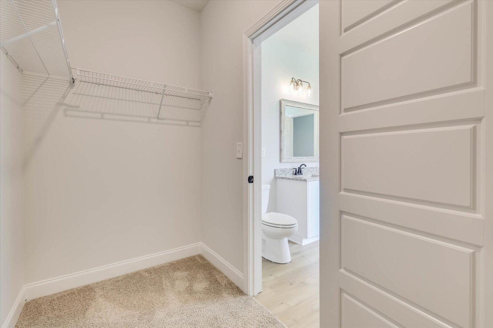 1014 Gregory Landing Drive Property Photo 31