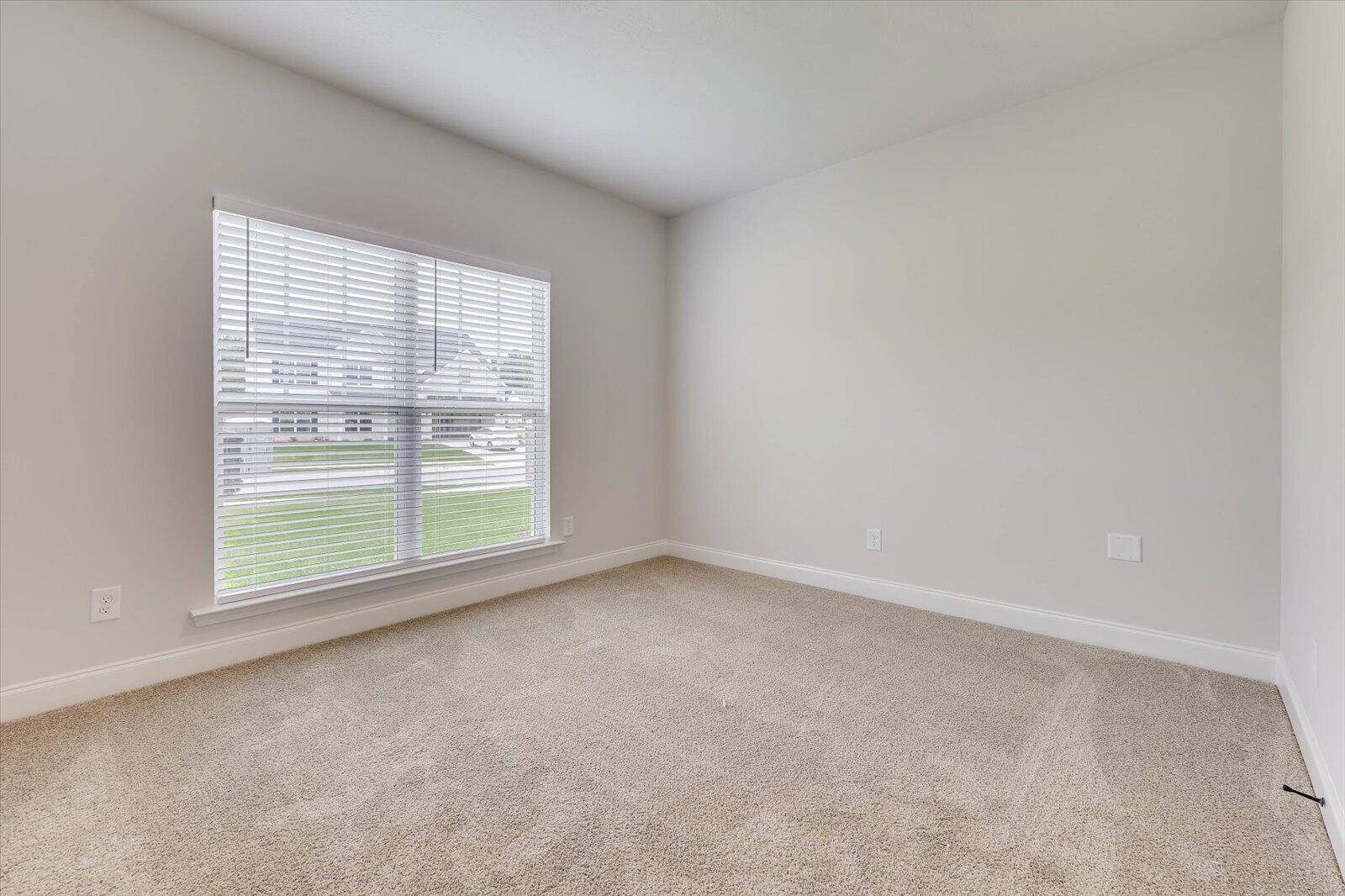 1014 Gregory Landing Drive Property Photo 35