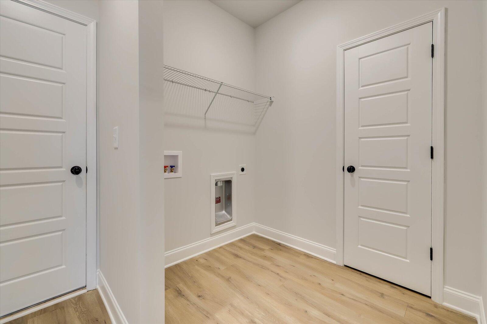 1014 Gregory Landing Drive Property Photo 39