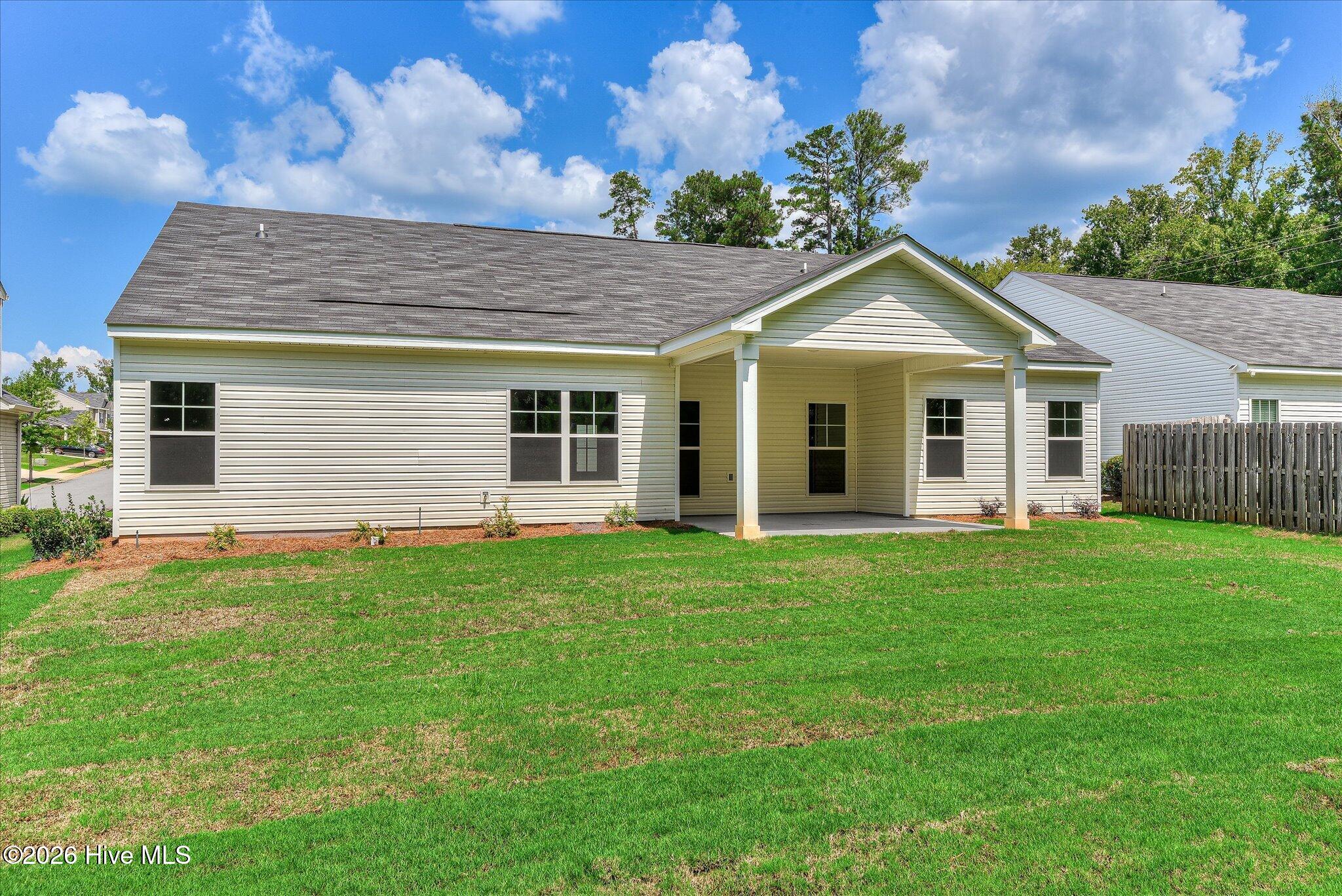 1014 Gregory Landing Drive Property Photo 44