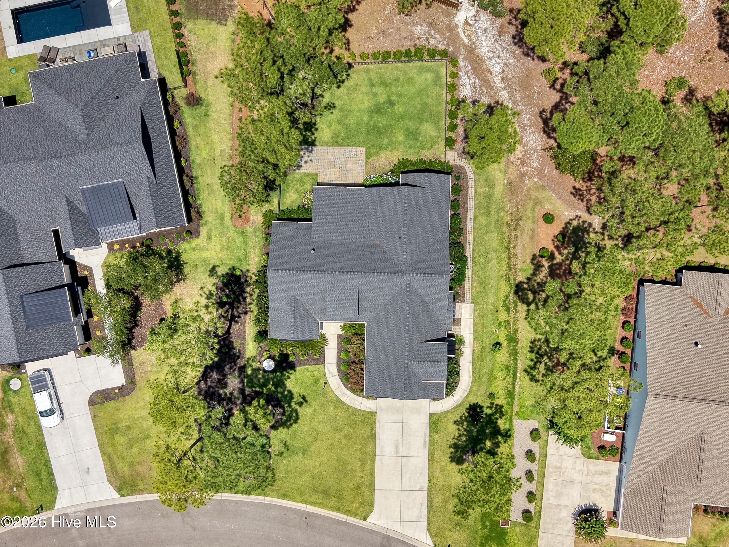 3570 White Spruce Glen Property Photo 2