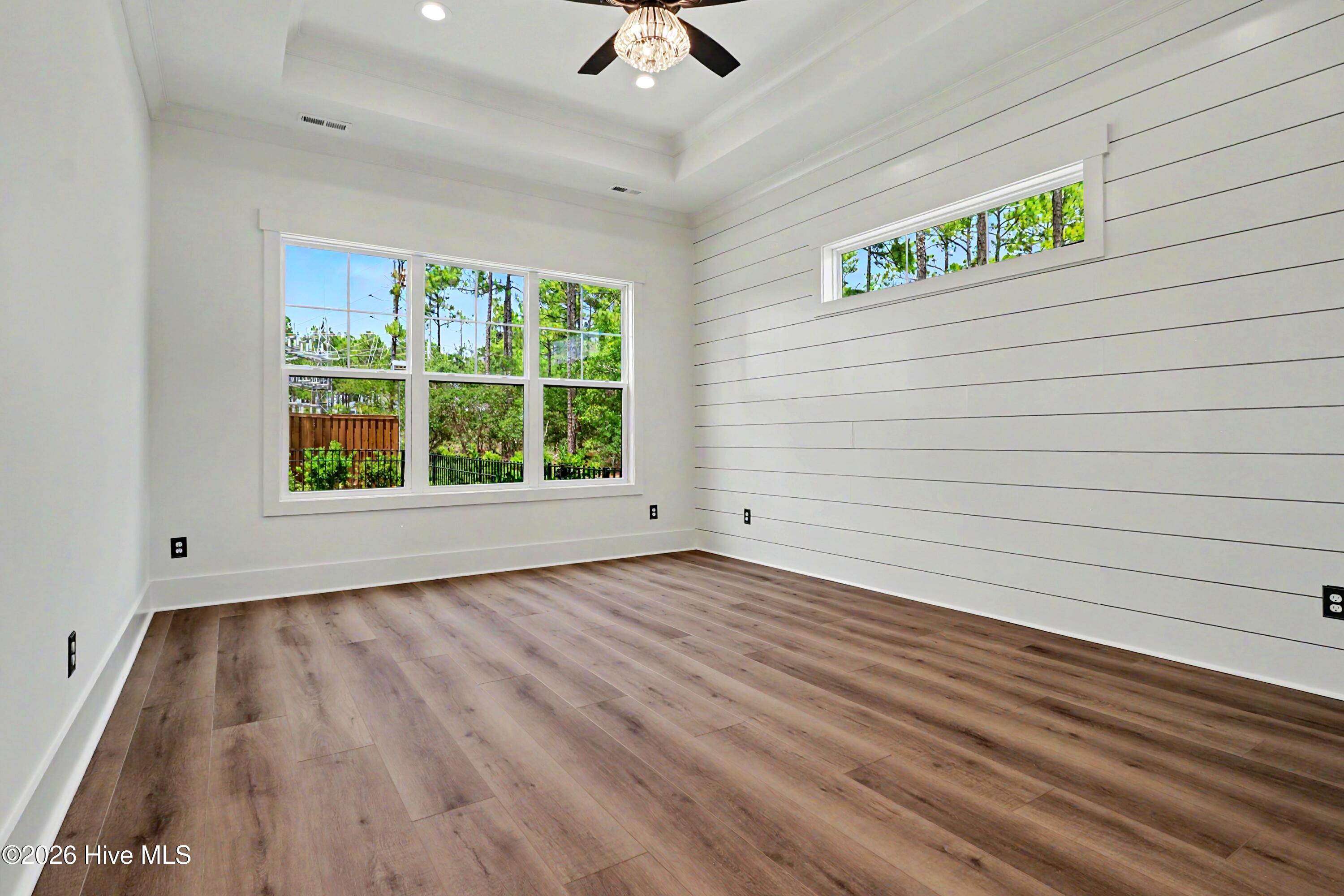 3570 White Spruce Glen Property Photo 20