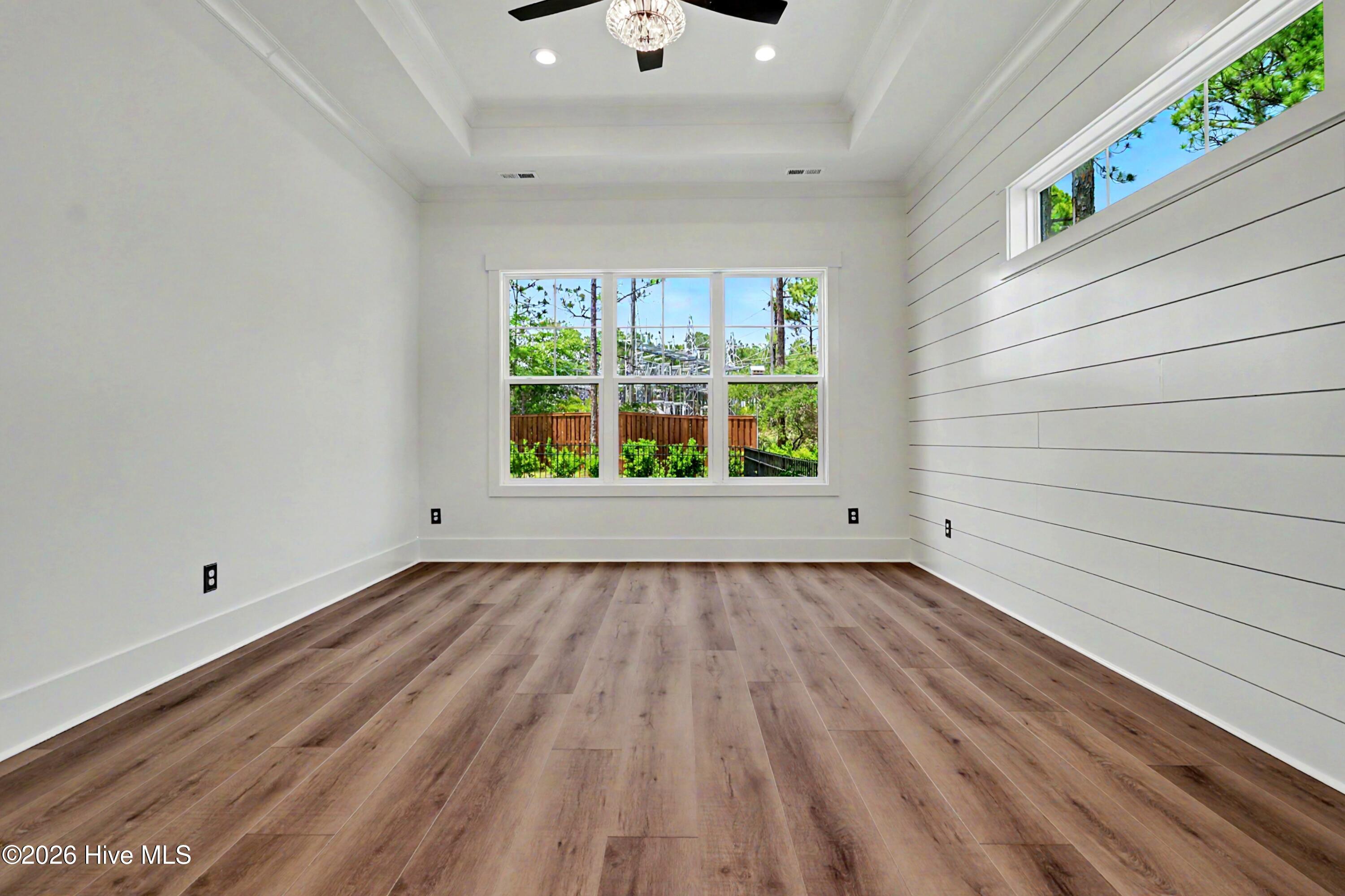 3570 White Spruce Glen Property Photo 25