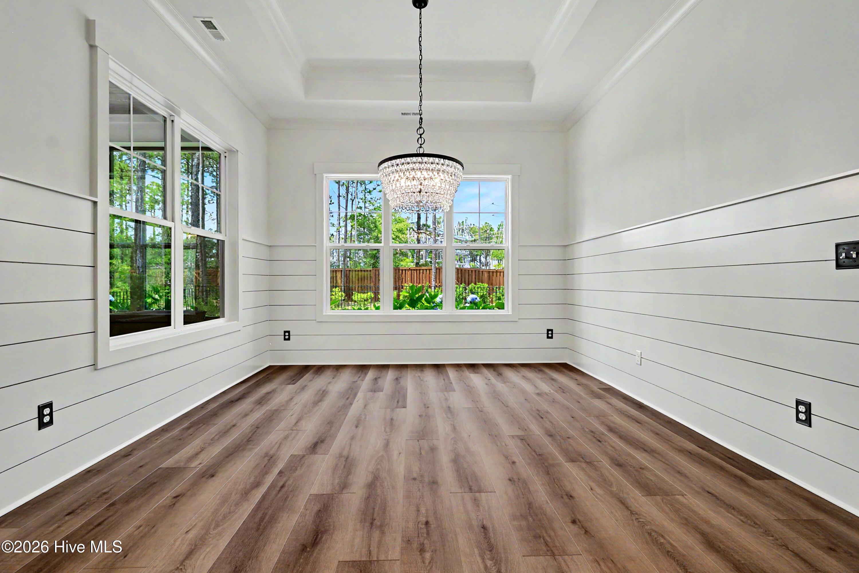 3570 White Spruce Glen Property Photo 26