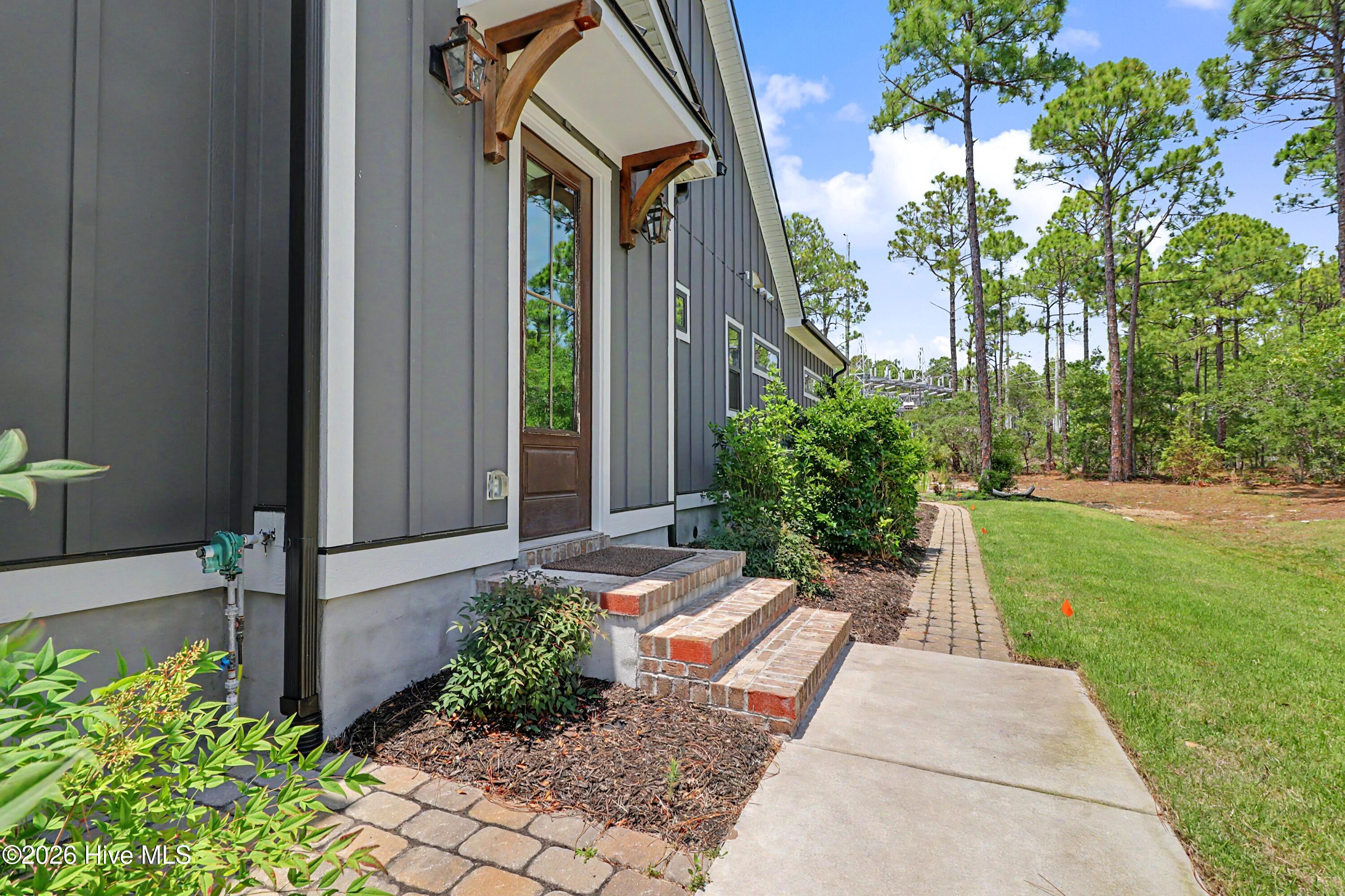3570 White Spruce Glen Property Photo 43