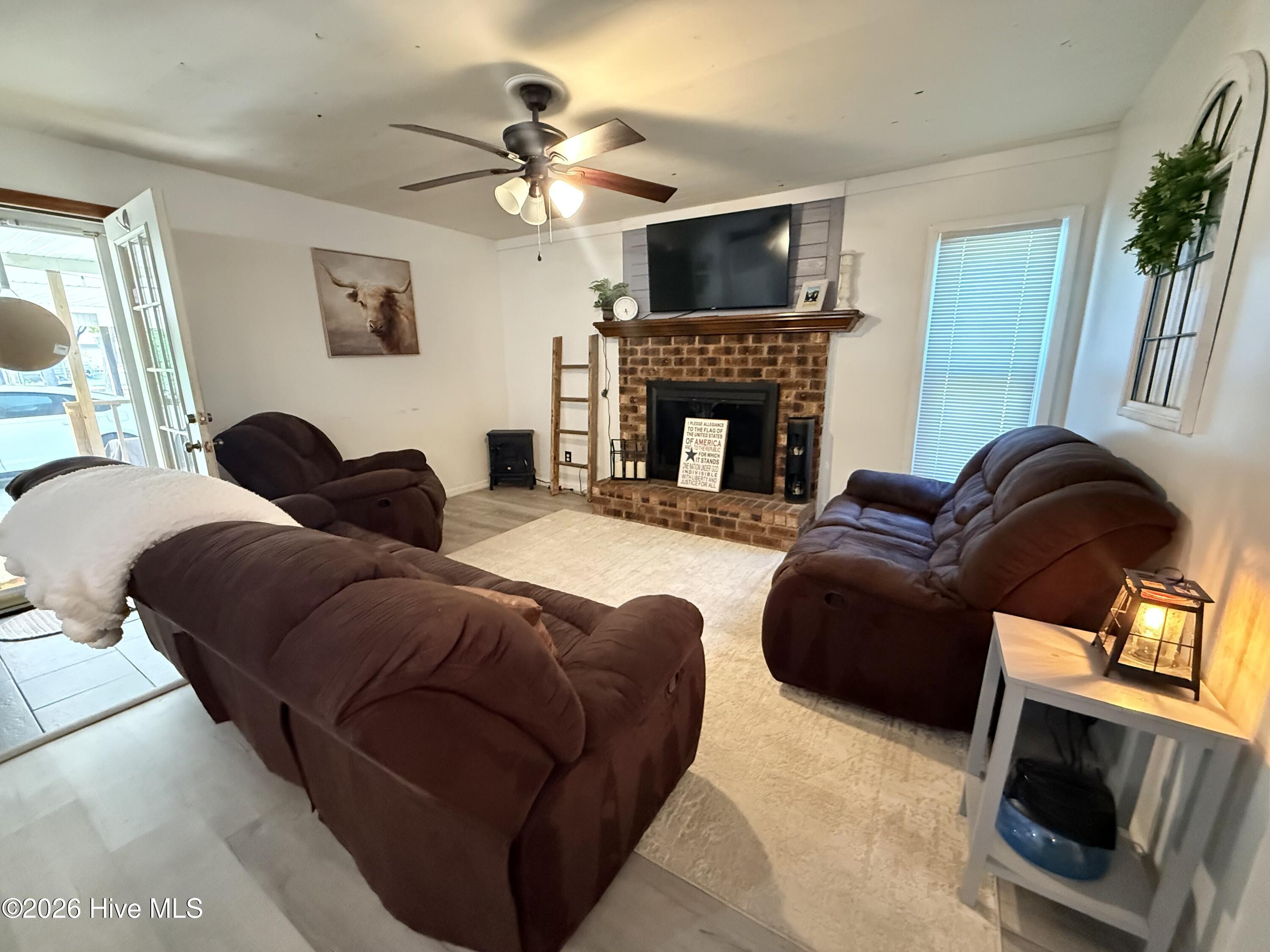 12040 Mccormick Drive Property Photo 7