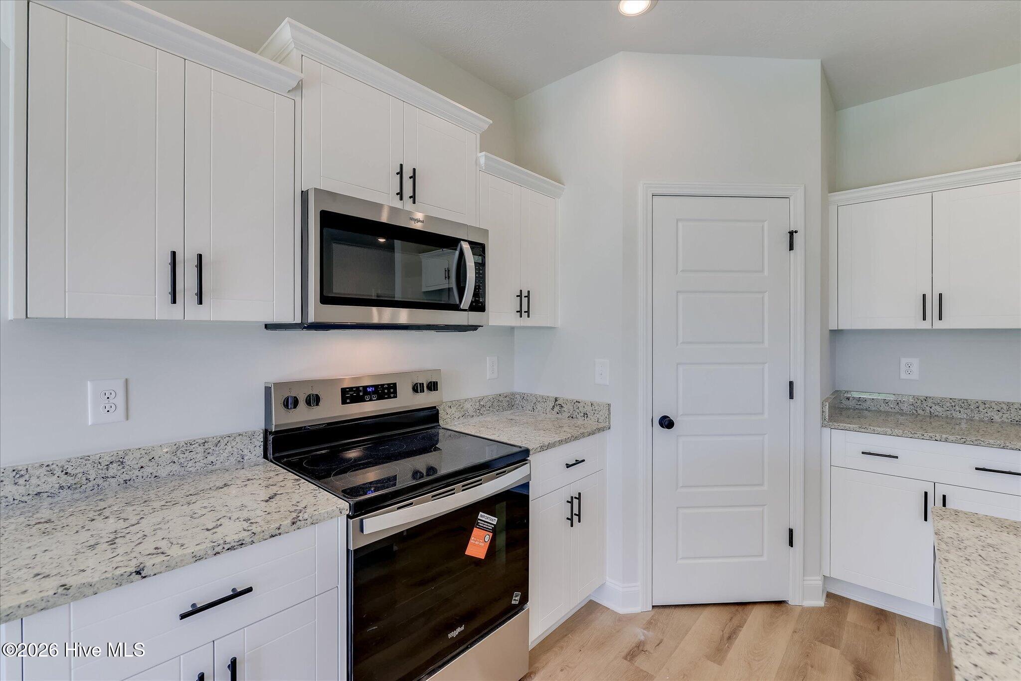 427 Mill Stone Lane Property Photo 3